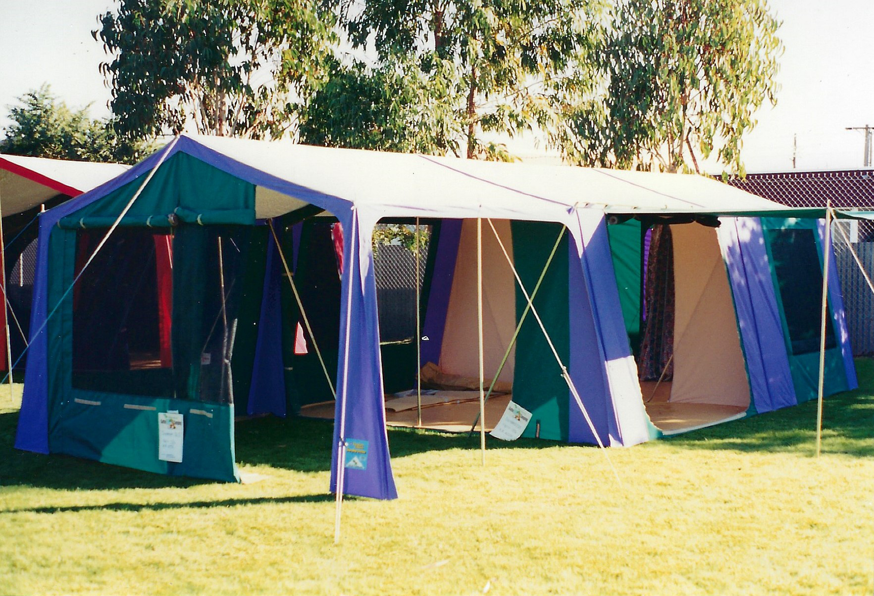 Dwights Outdoors; Dwights Canvas Tent; no date
