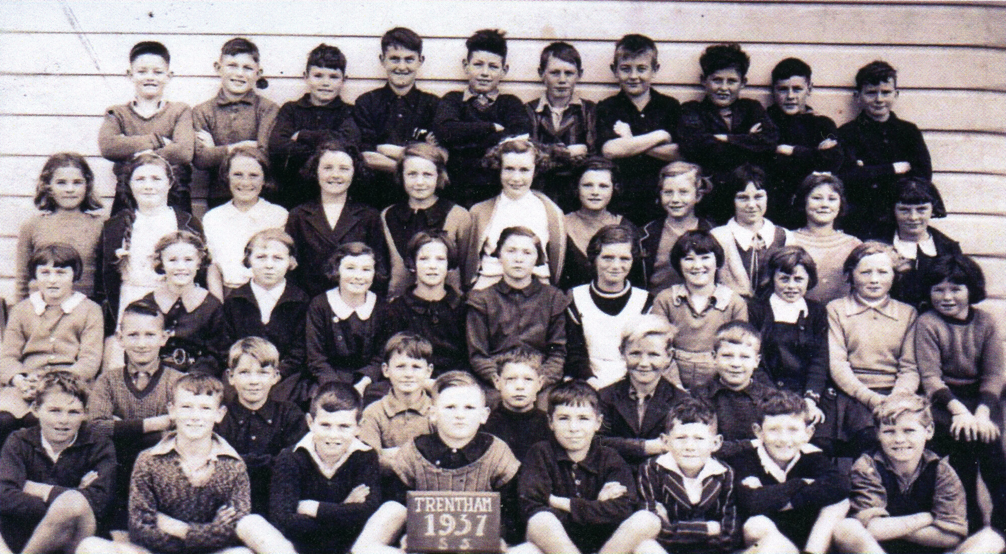 Trentham School; Standard 5; 1937