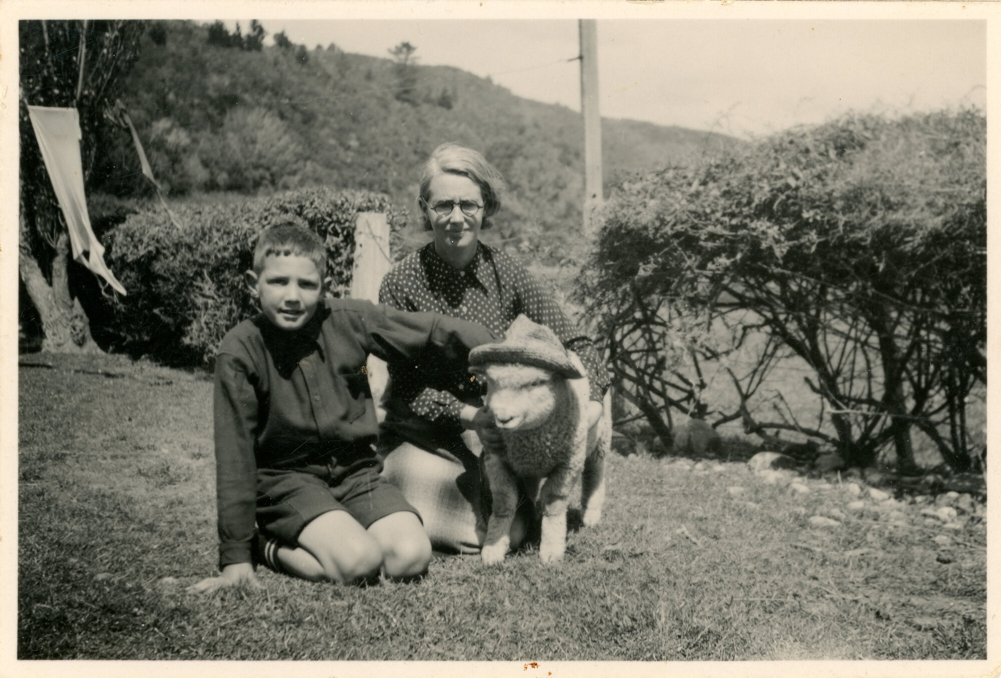 Wallaceville Animal Research Centre; Peter and Elsie Josland; late 1930s