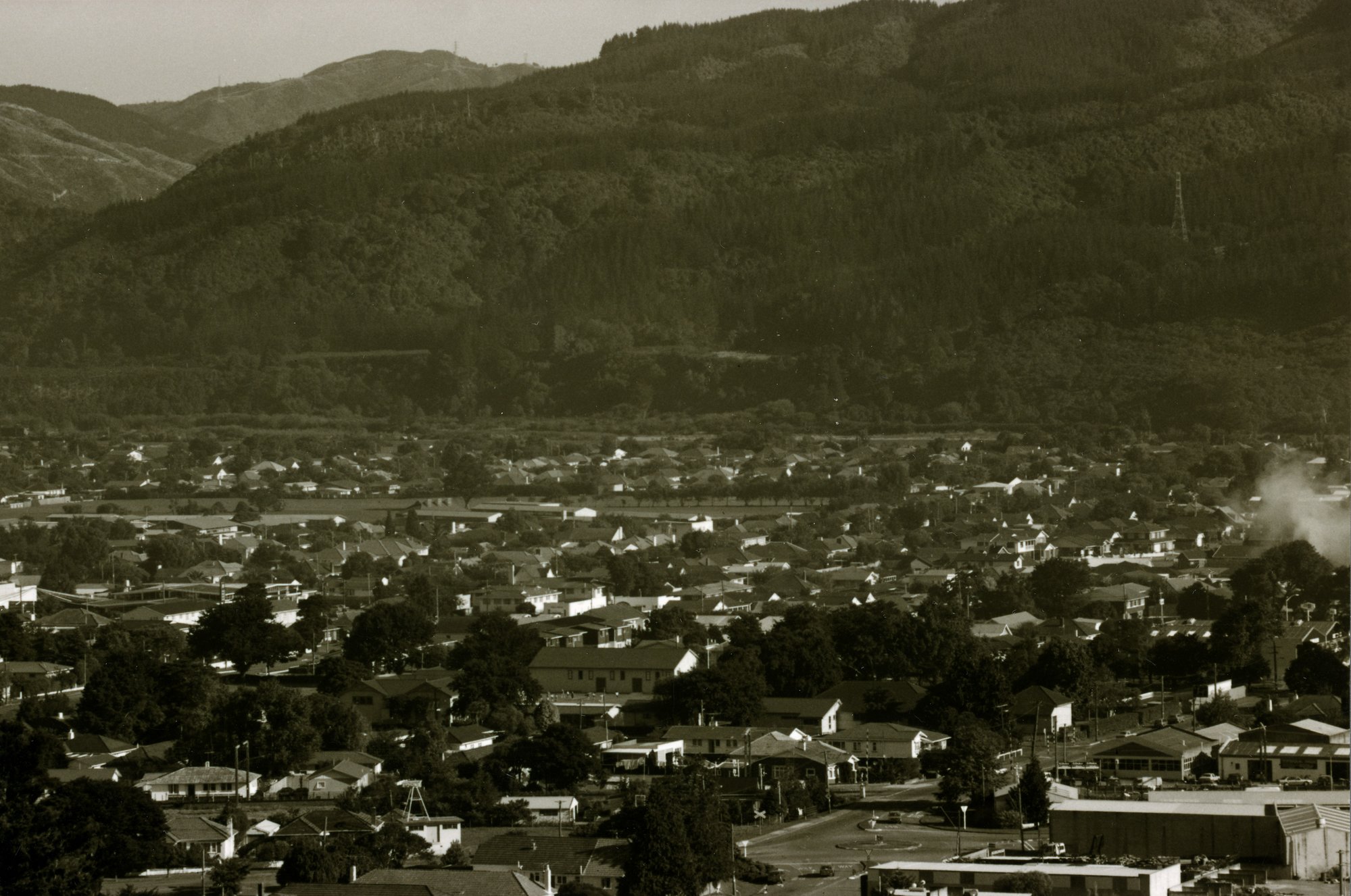 Upper Hutt from Wallaceville hill, looking north.