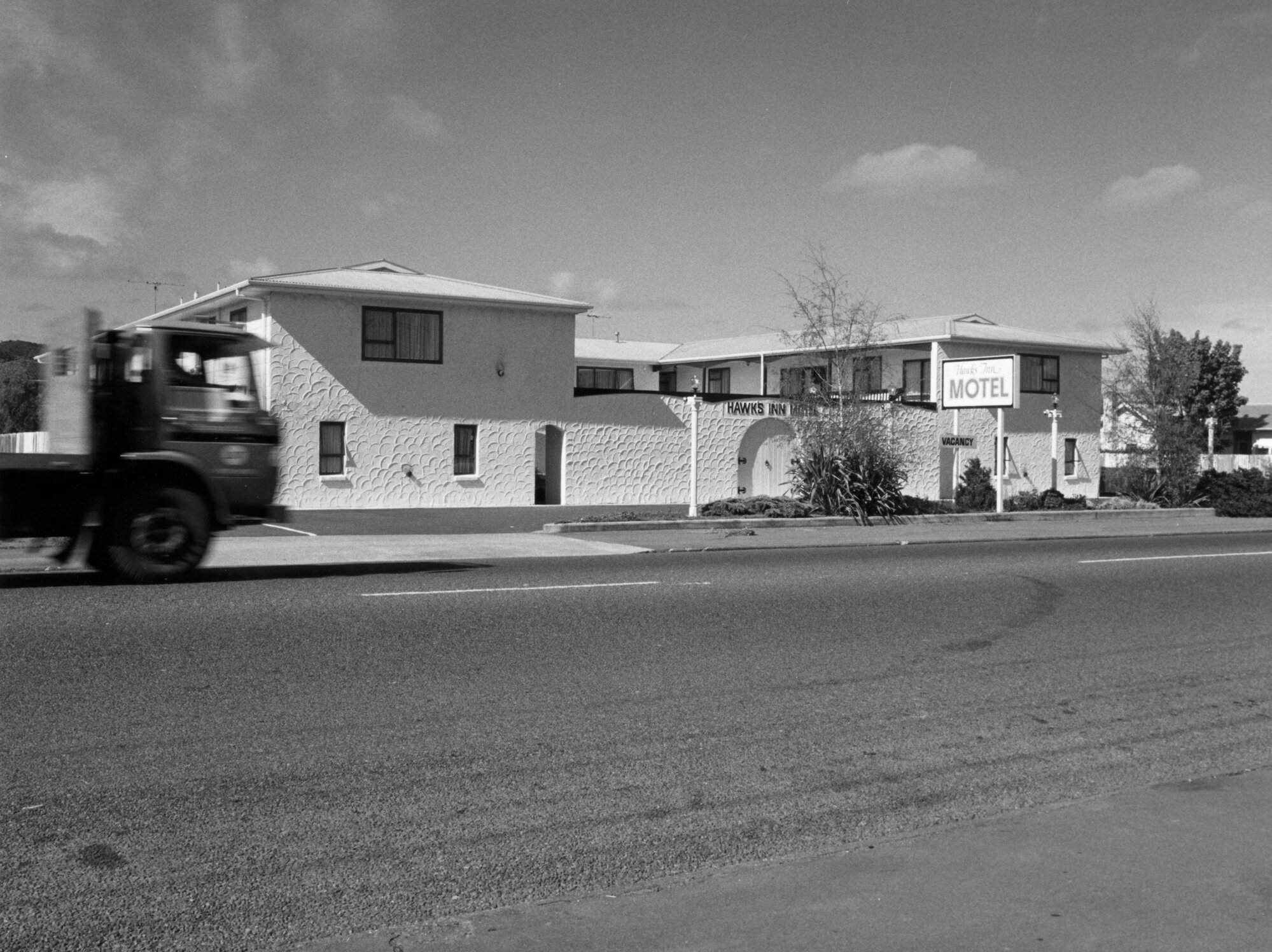Fergusson Drive; No.  704; Hawks Inn motel.