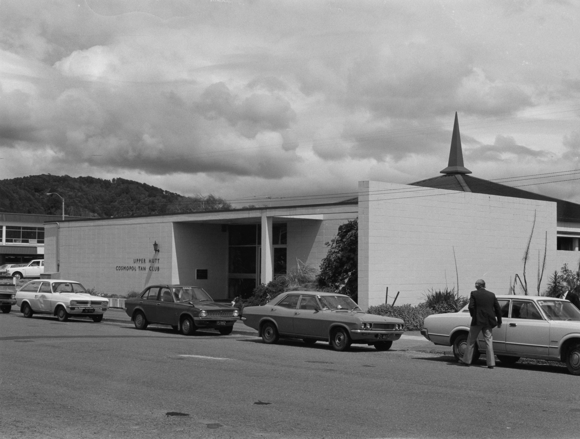 Logan Street; No. 11; Cosmopolitan Club.