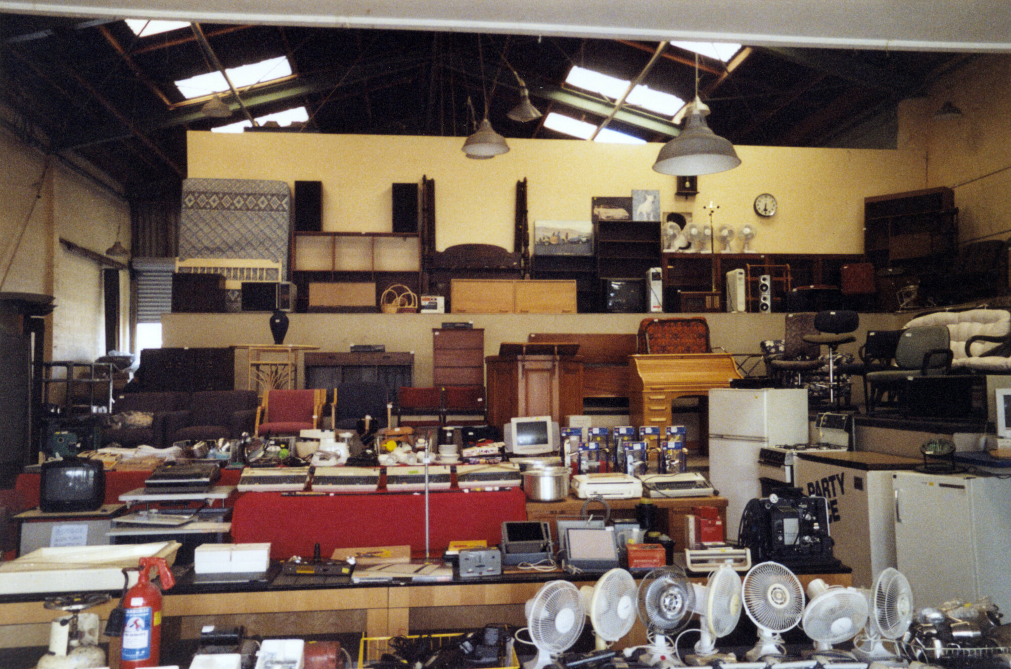 Wayne Schindler, auctioneer; auction room; Fergusson Drive, near Blenheim Street