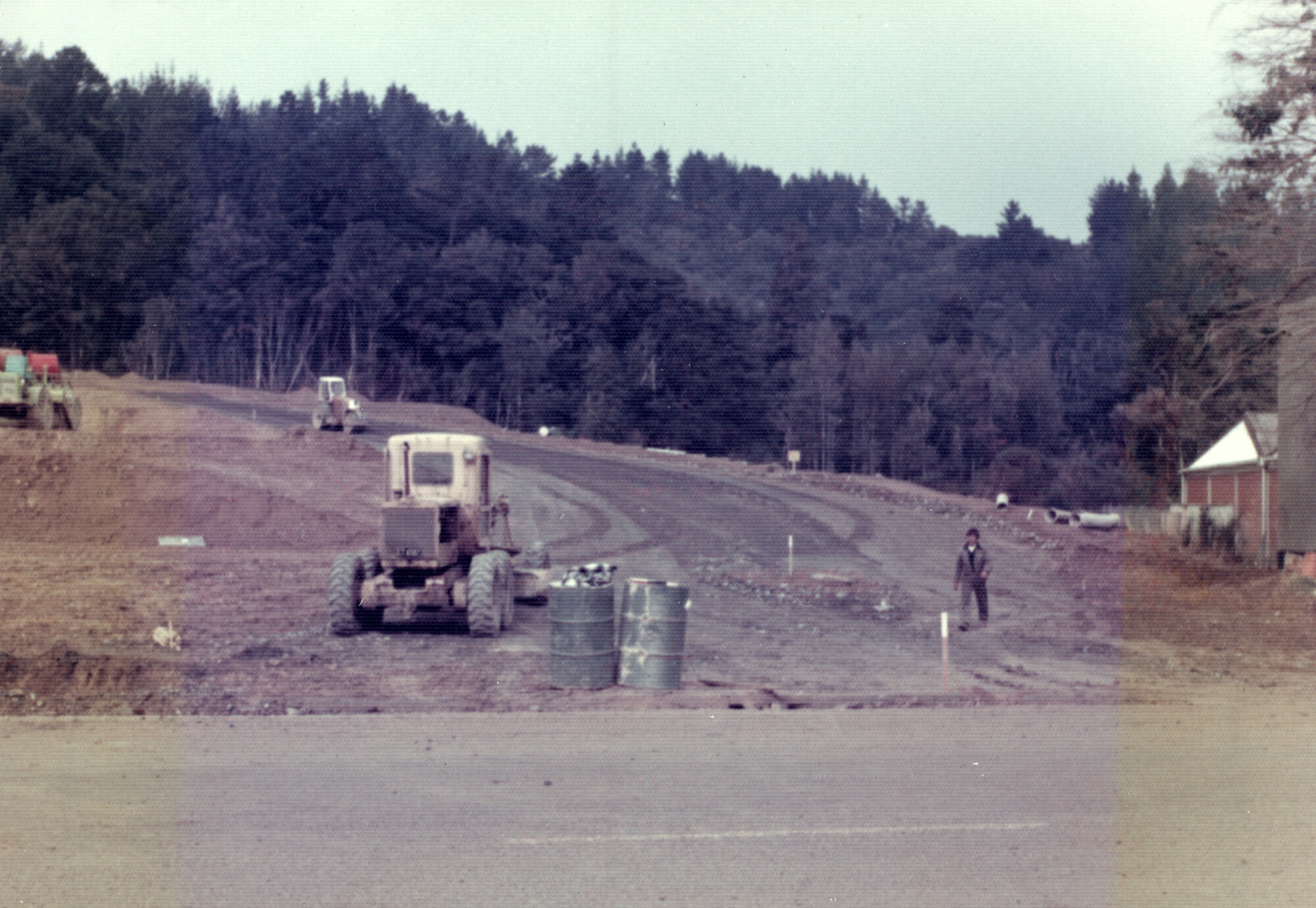 Kingsley Heights 1976 09; first street (King Charles Drive) 01; subgrade preparation