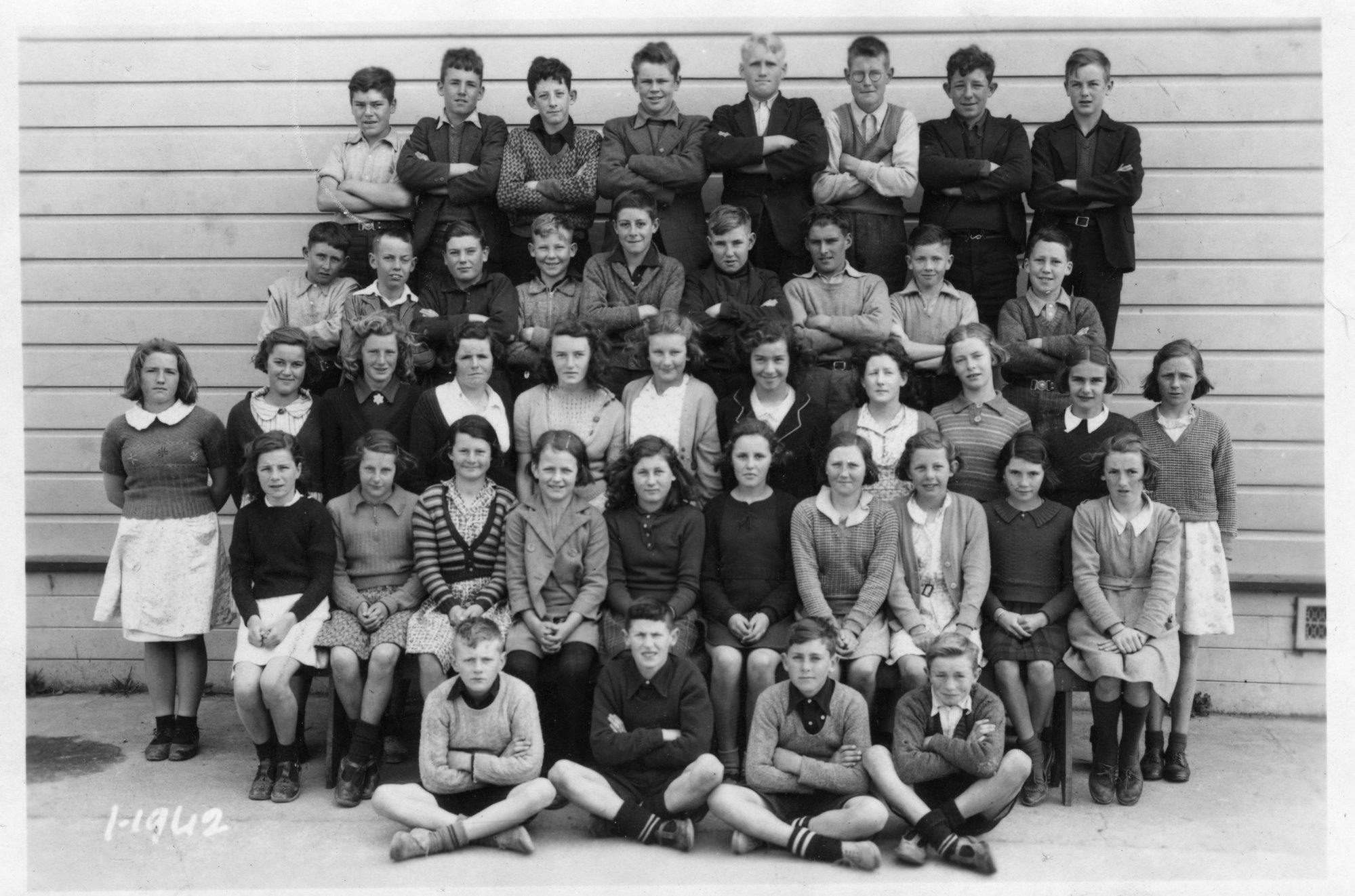 Trentham School, 1942, a senior class [P1-1085-3454]