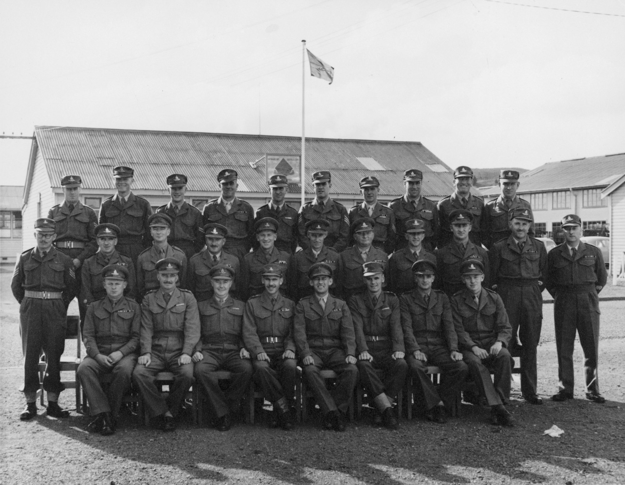 Trentham Camp; group portrait, military personnel; artillery officers and NCOs.
