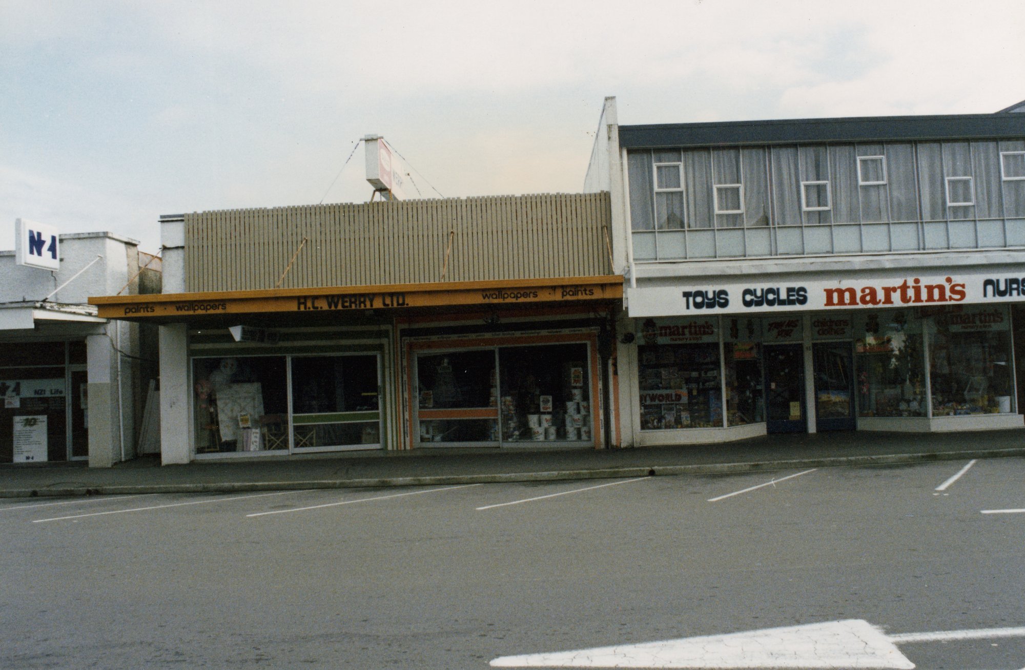 Main Street 1989  4; H.C. Werry Ltd. shop front. [P2-851-1996]