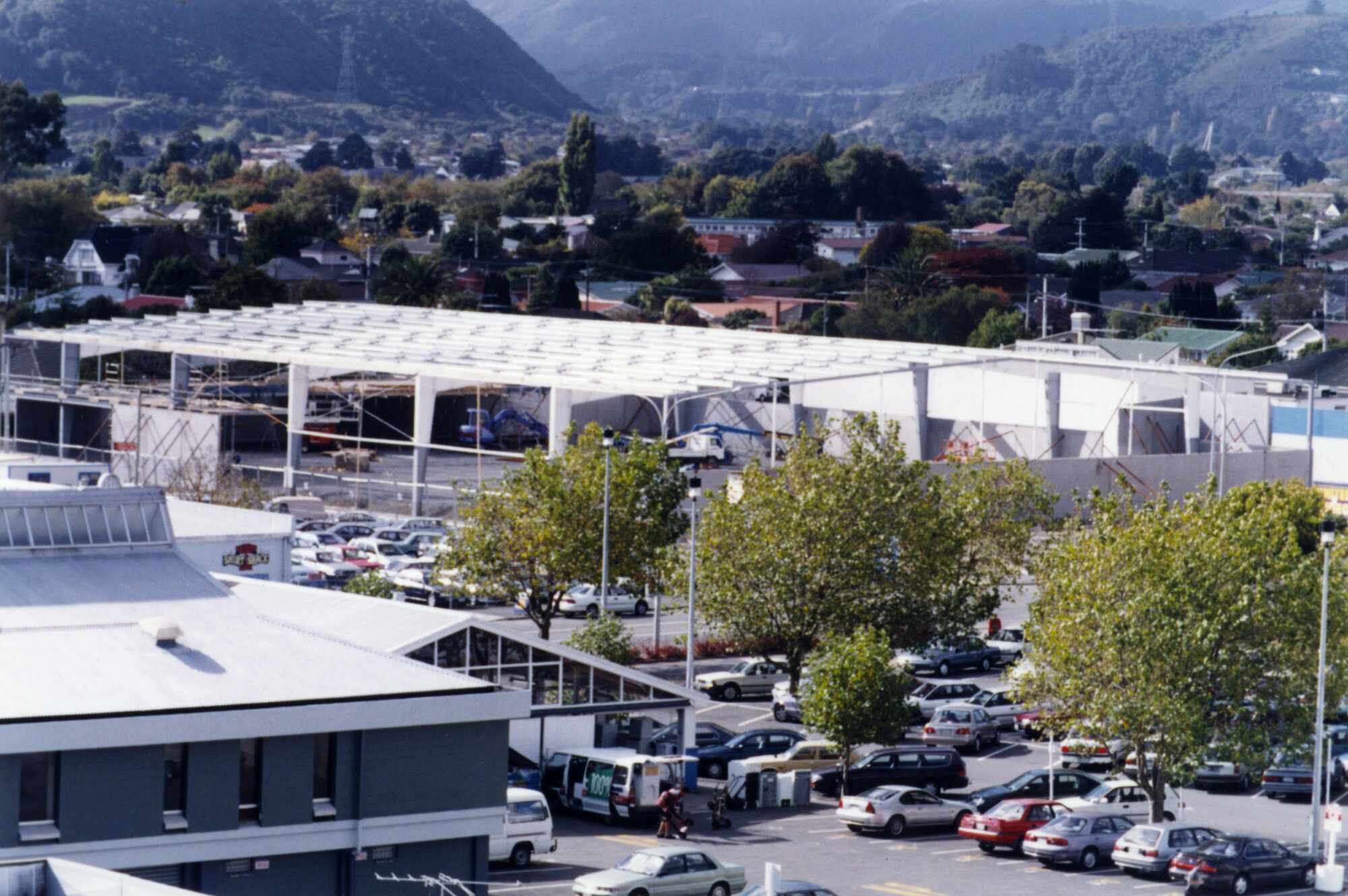Countdown supermarket, Queen Street, under construction.