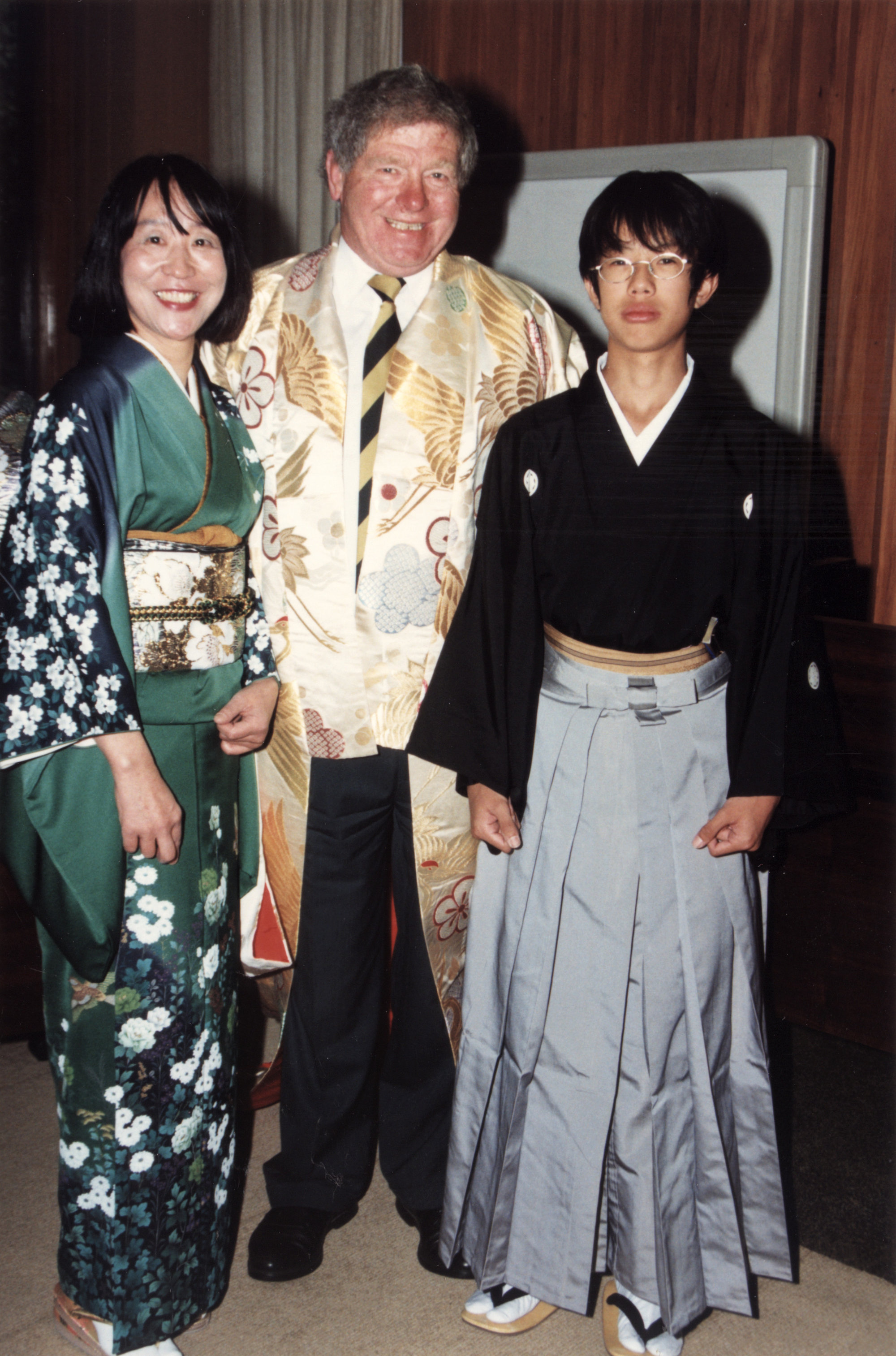 HIBS; visiting cultural group from Kyoto; Mayor Rex Kirton with Yoko Kimura and Keisiki Tsunomori