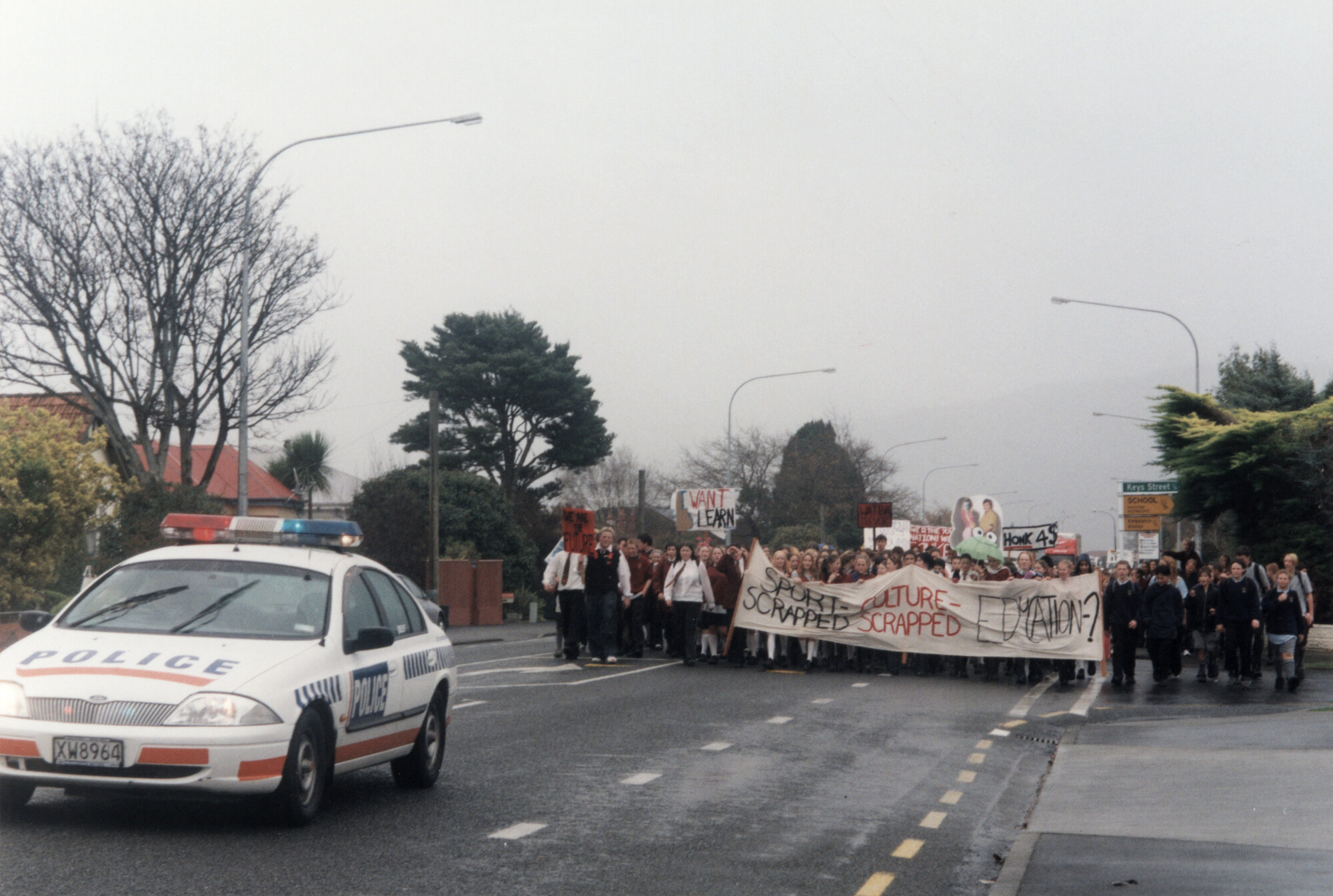 Heretaunga College protest march; teachers banning extracurricular activities.