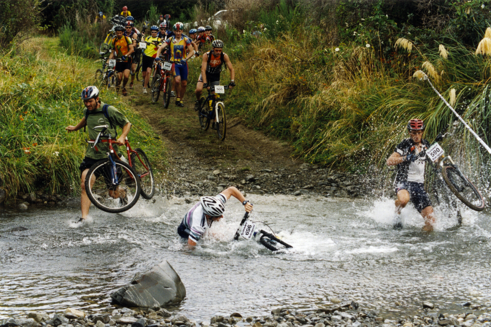 Cycling; Karapoti Classic, 2003; senior men's event; Daniel Hobby in trouble.