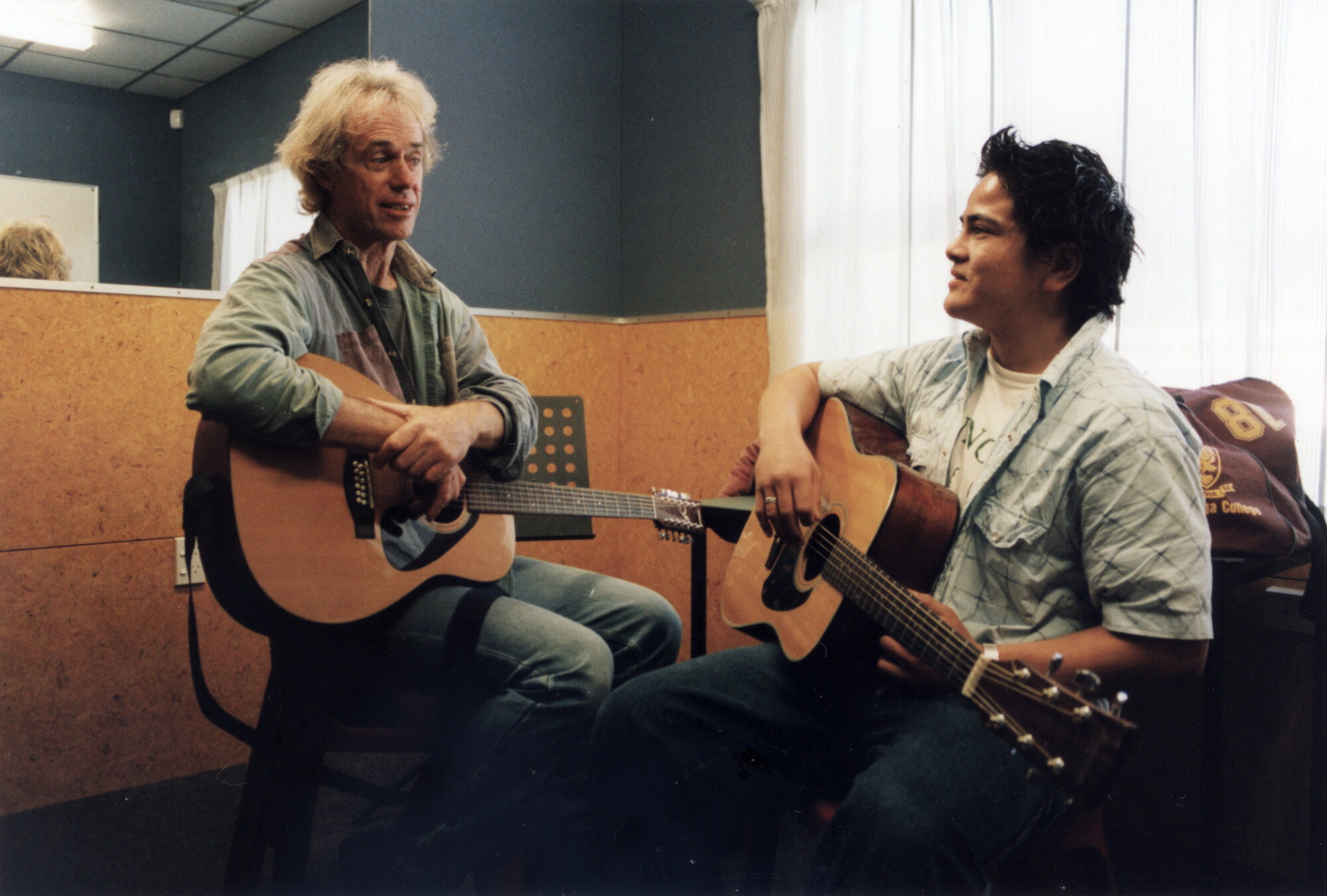 Heretaunga College; music; Wayne Mason, of the Fourmyula, coaching Simon Wharehinga.