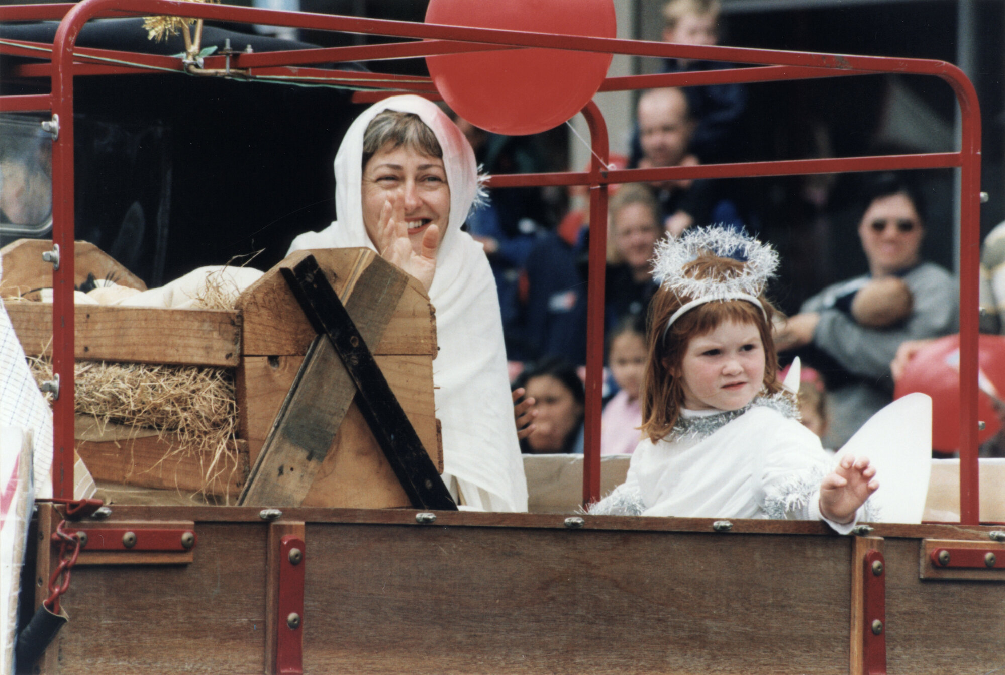 Christmas parade 2003; nativity group, unidentified.