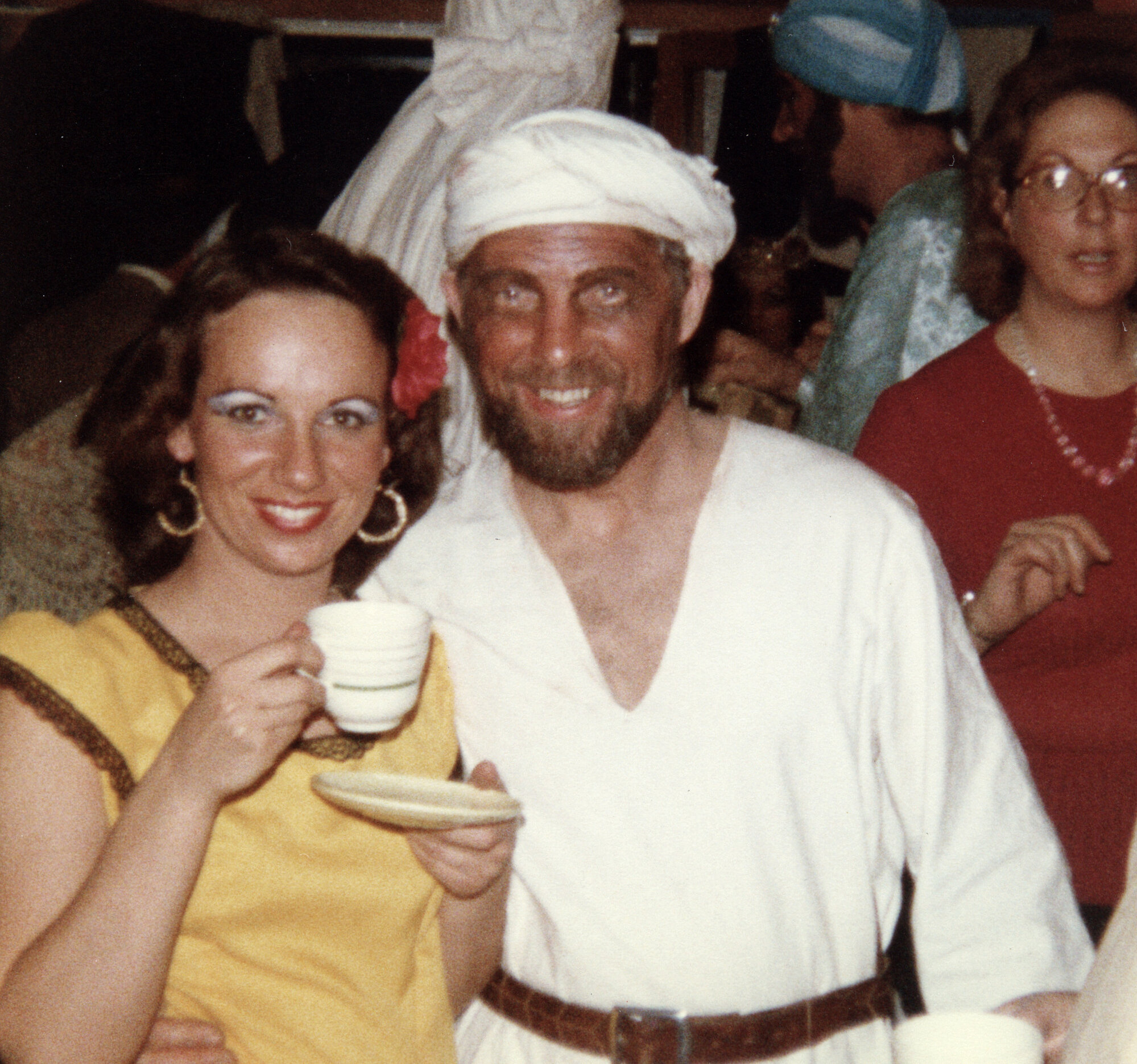 The Desert Song 006; Bill Saunders, 'The Red Shadow', right?