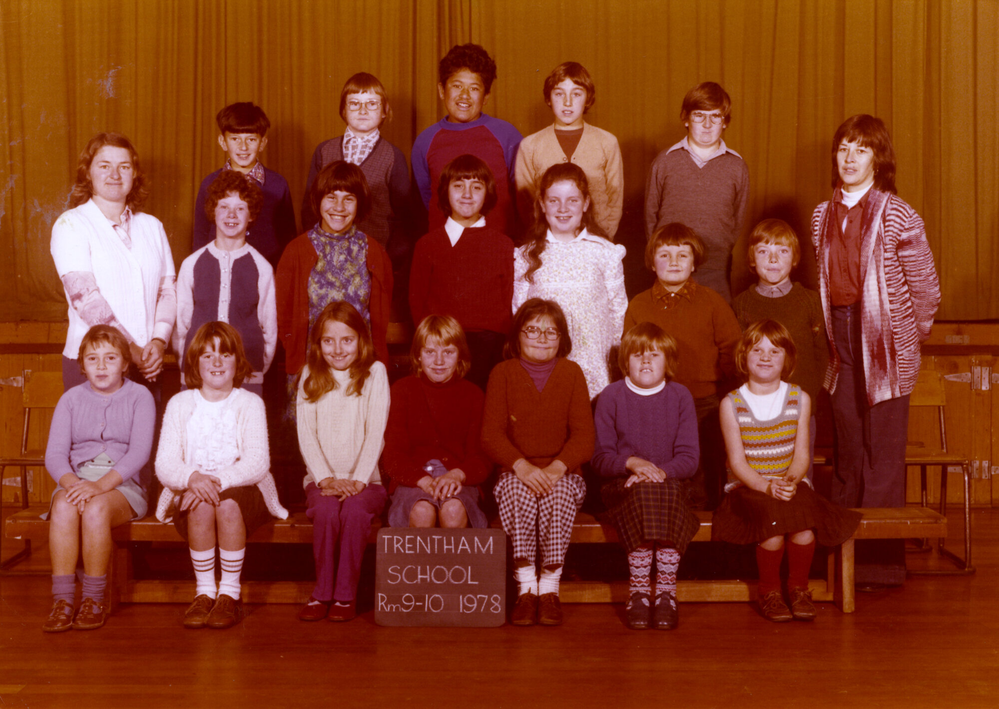 Trentham School 1978 Rm09-10