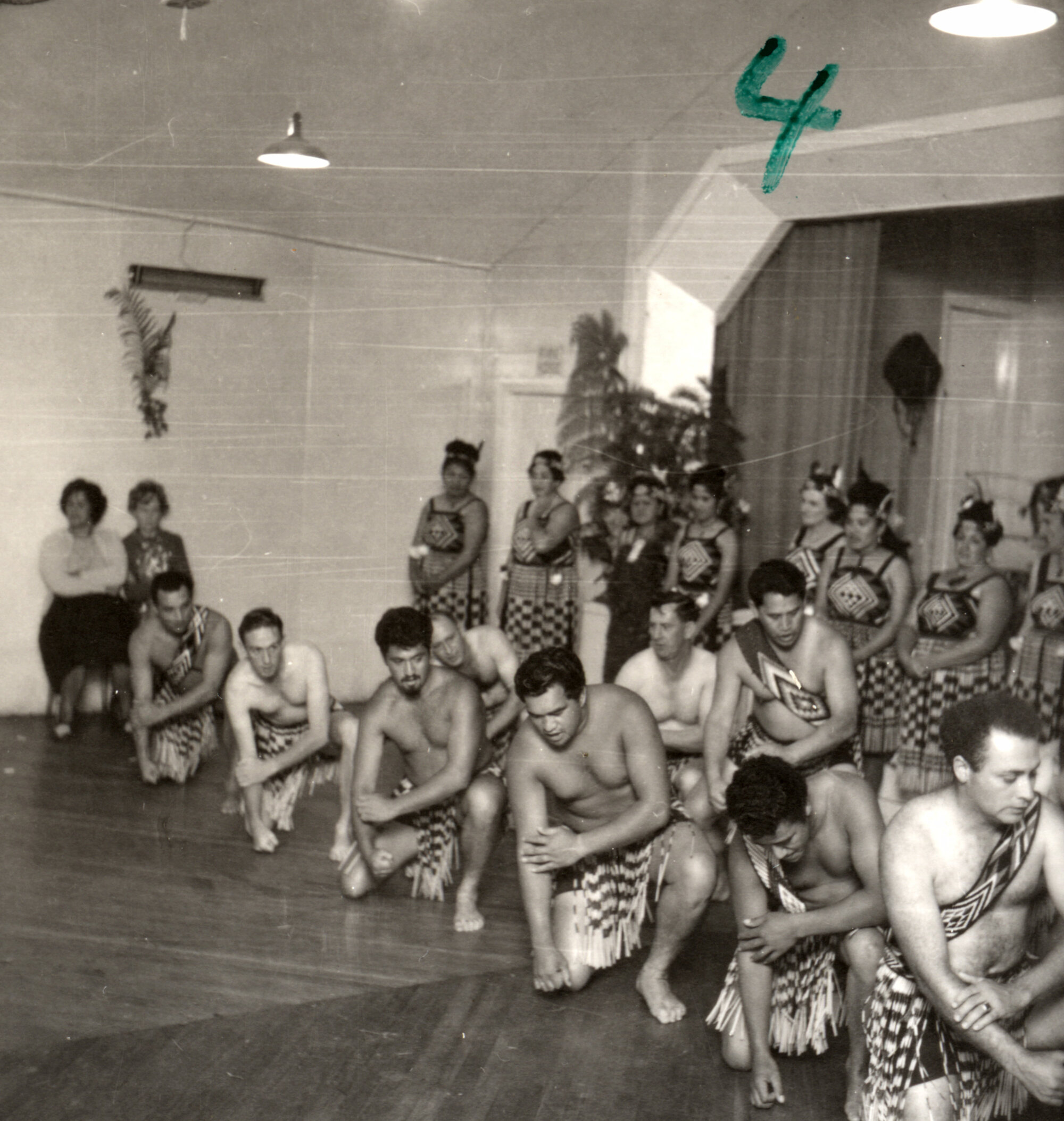 Māwai Hakona; visit by Native Americans A  4