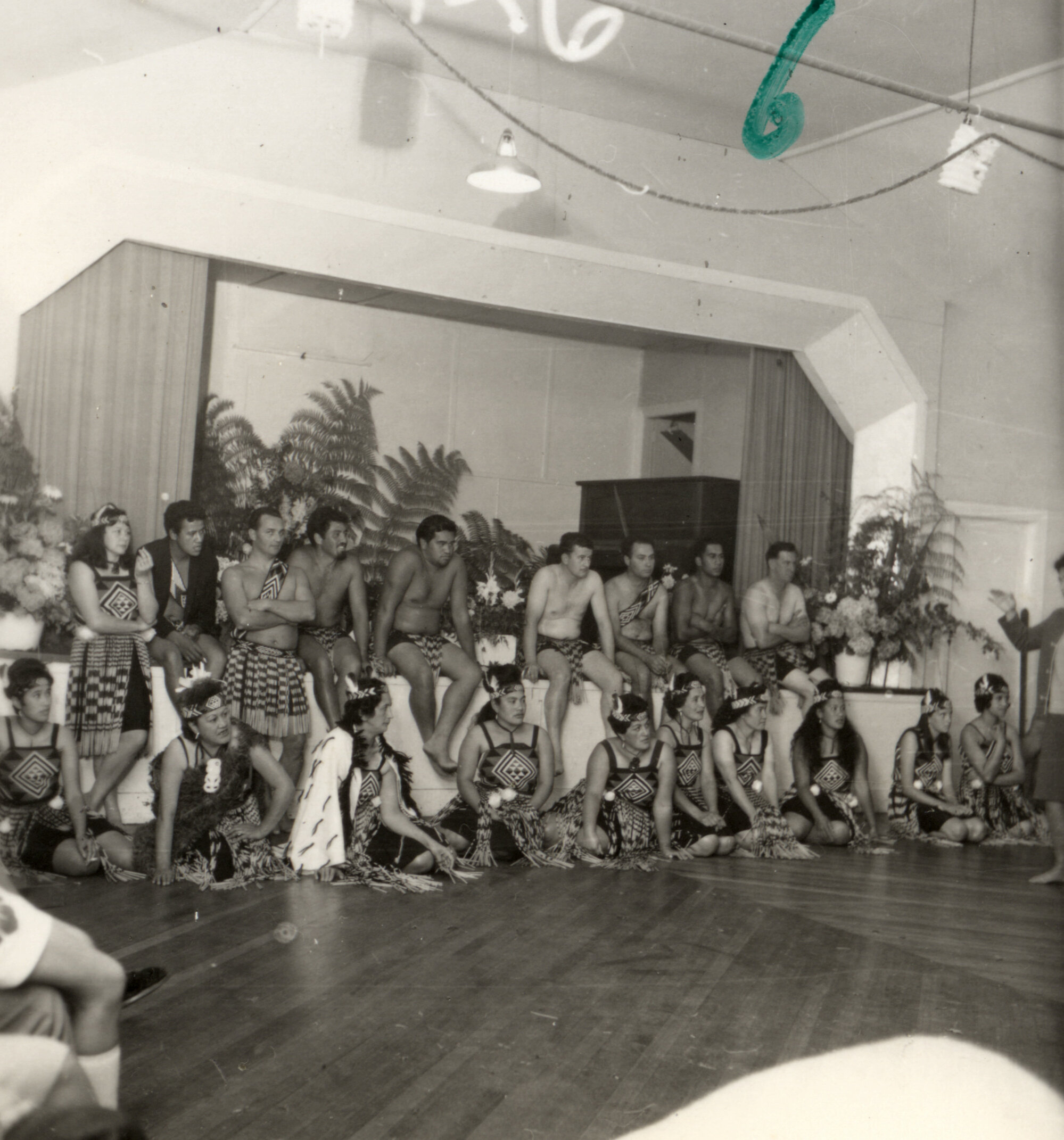 Mawai Hakona; visit by Native Americans B6