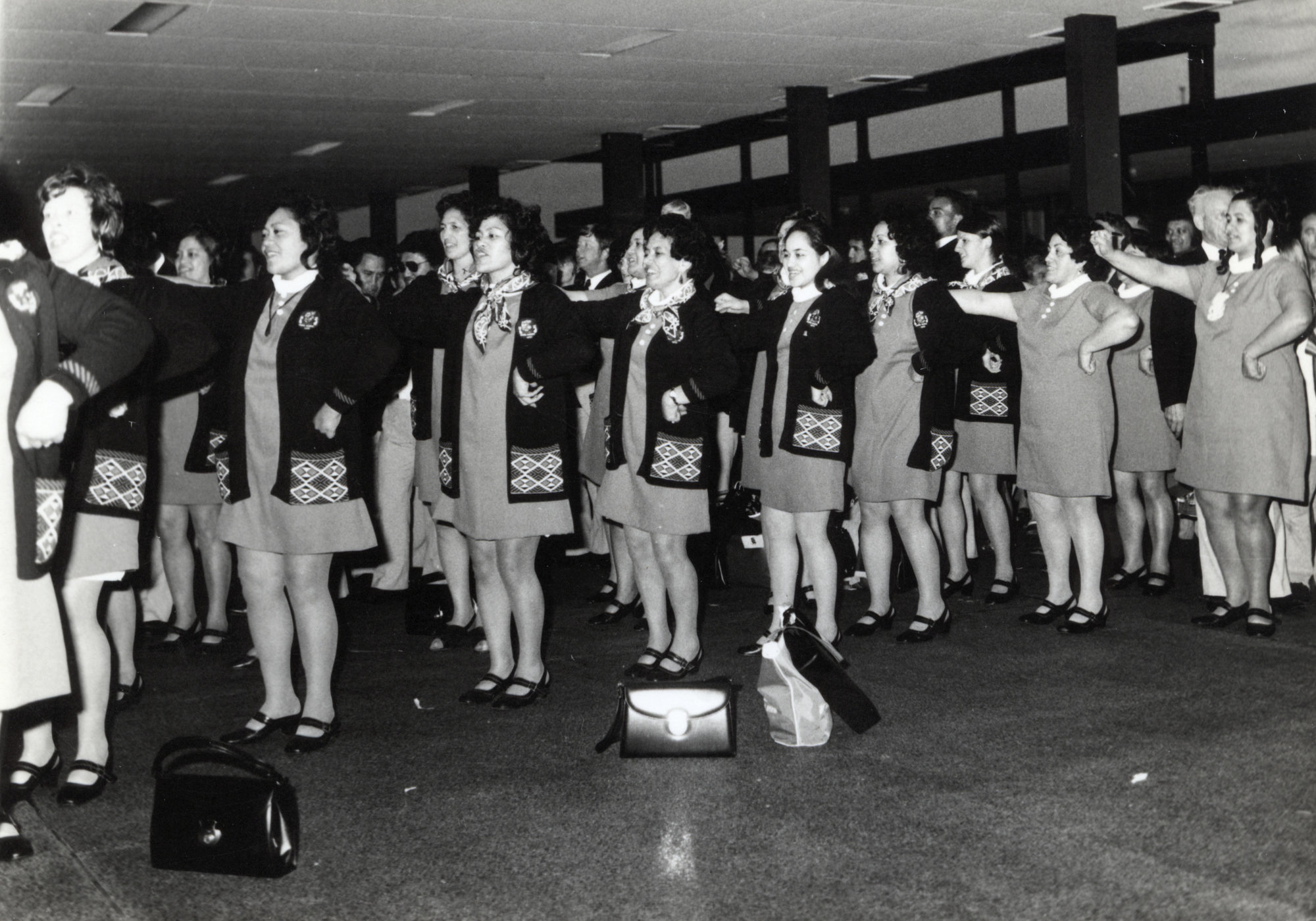 Mawai Hakona 1973; Sydney Opera House opening  5; Sydney airport.