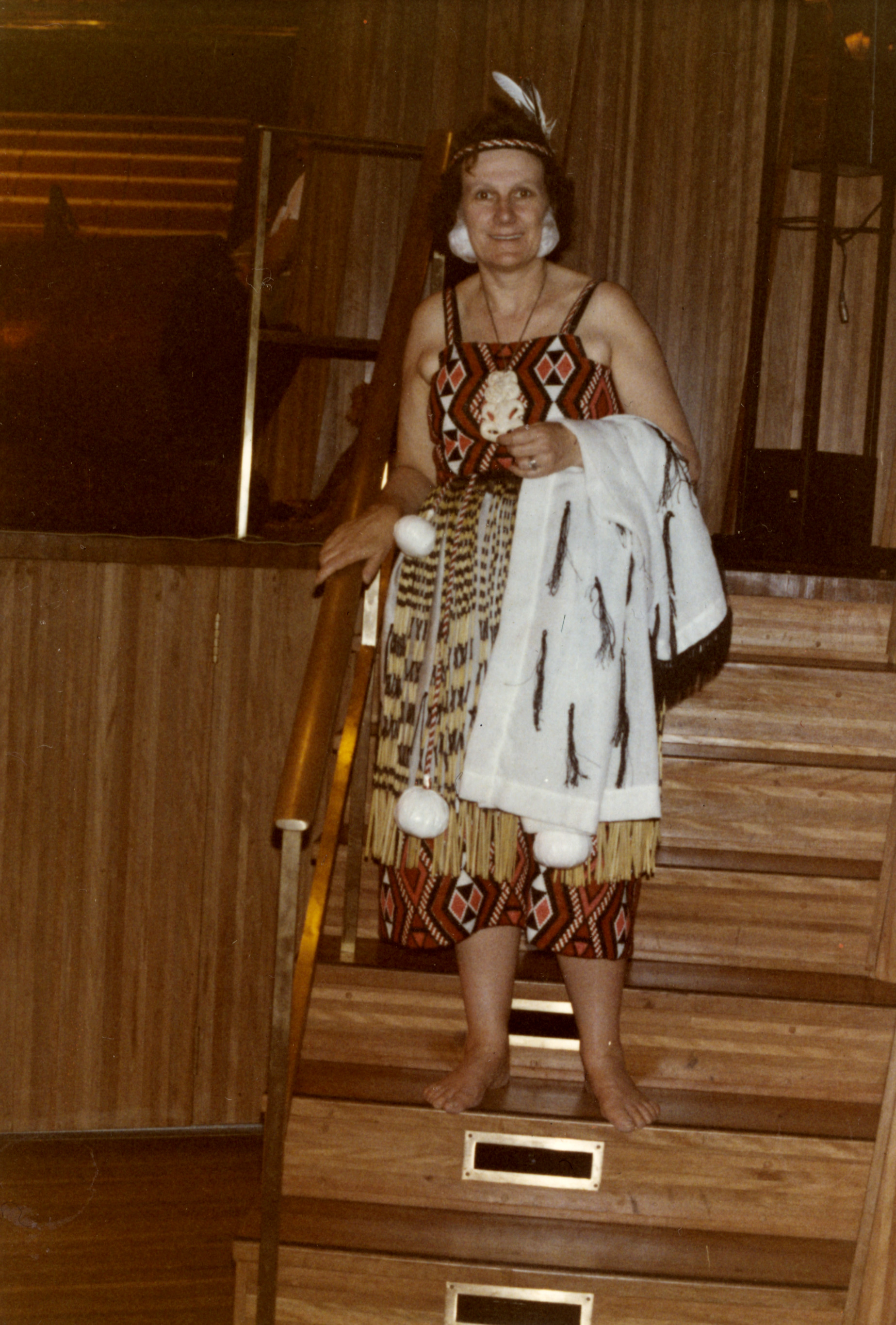 Māwai Hakona 1973; Sydney Opera House opening 10; Molly Wood.