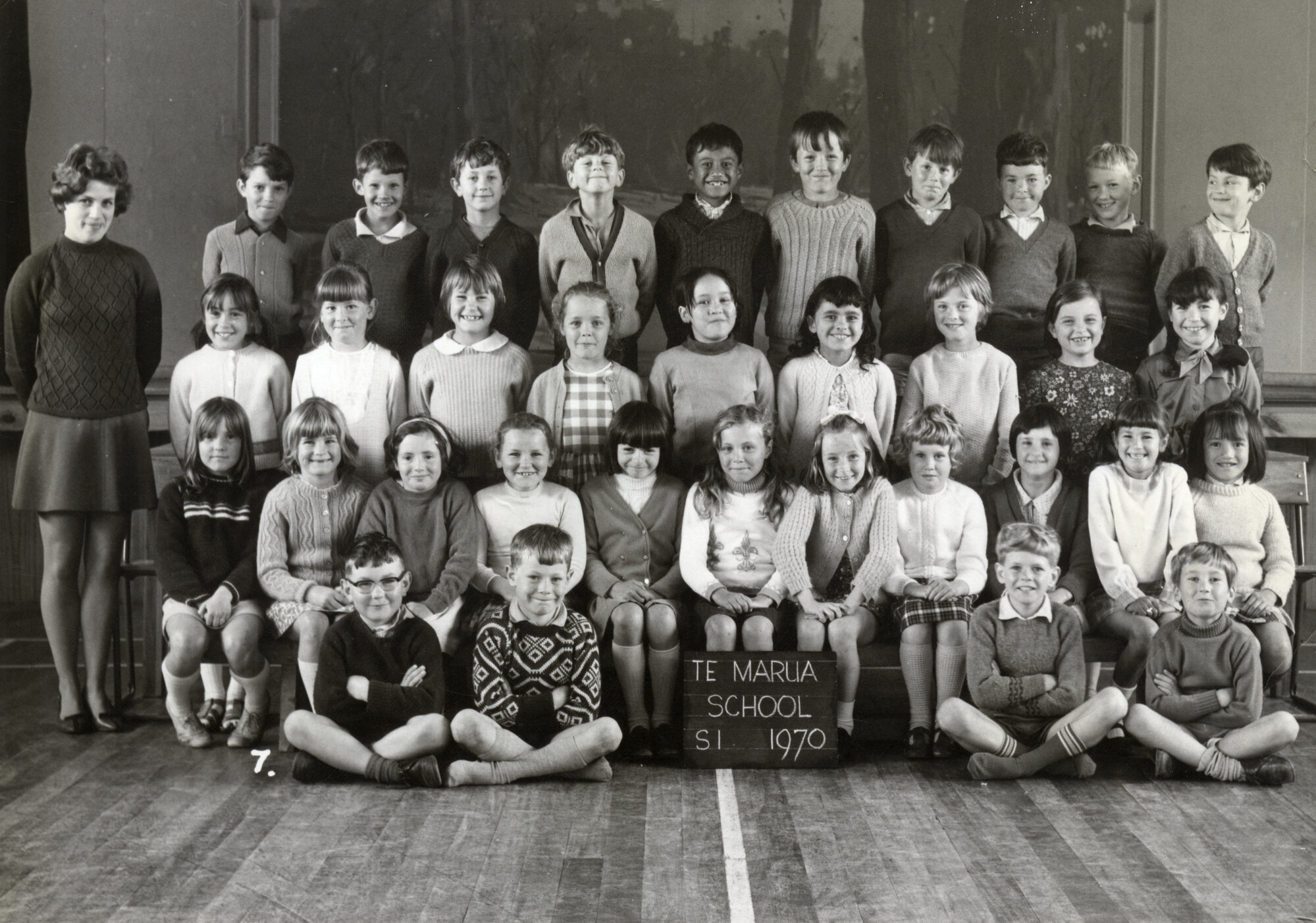 Te Marua School 1970 Standard 1