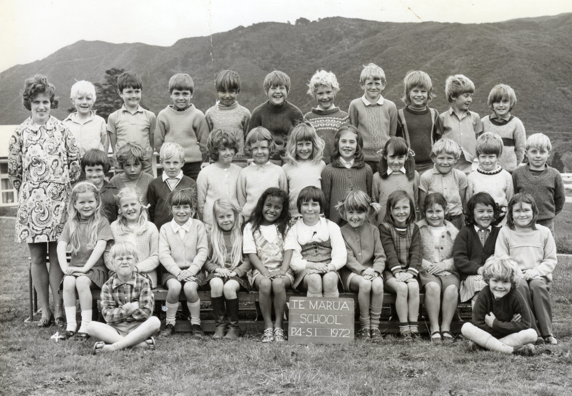 Te Marua School 1972 Primer 4-Standard 1