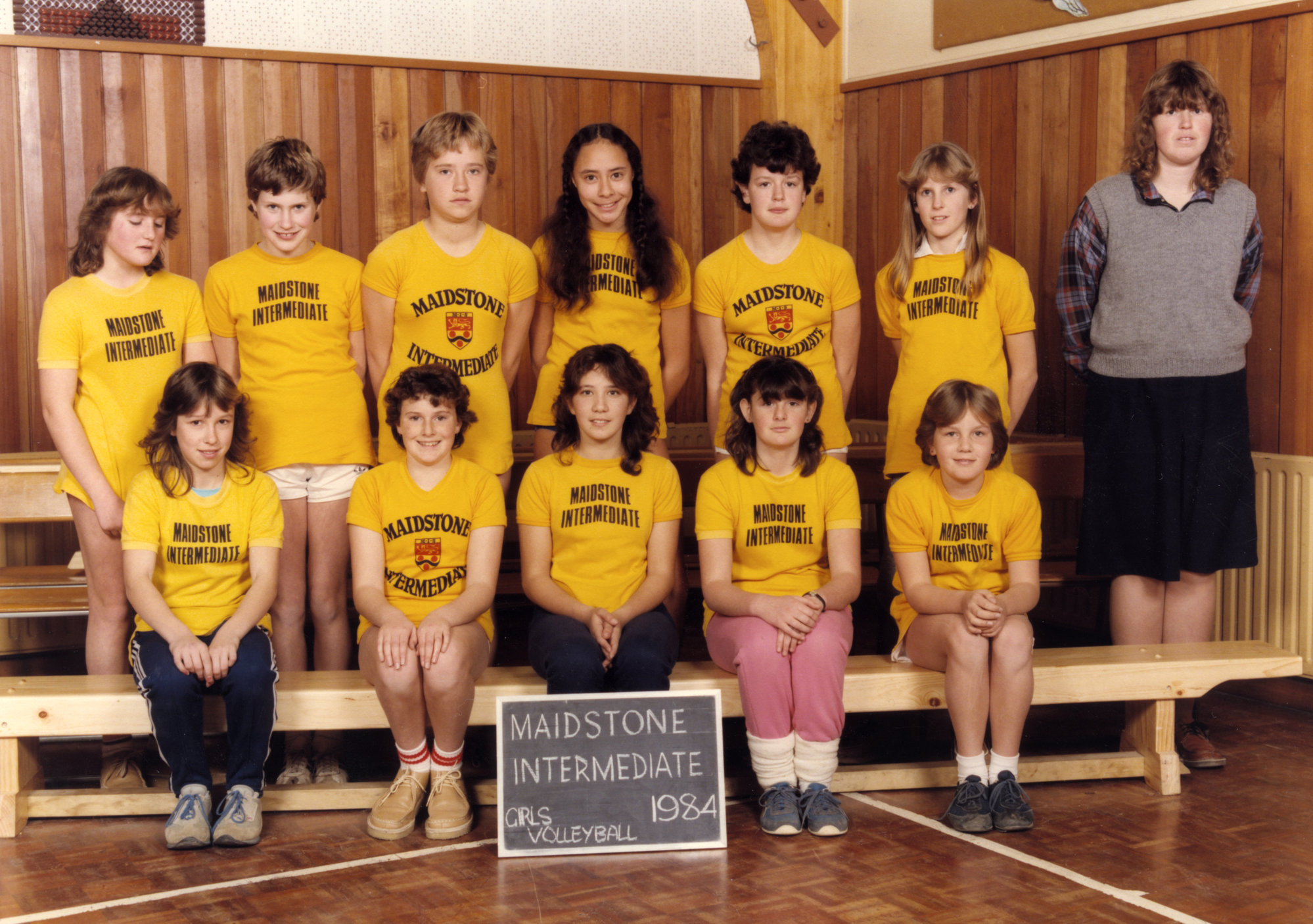 Maidstone Intermediate 1984 Sport; girls' volleyball