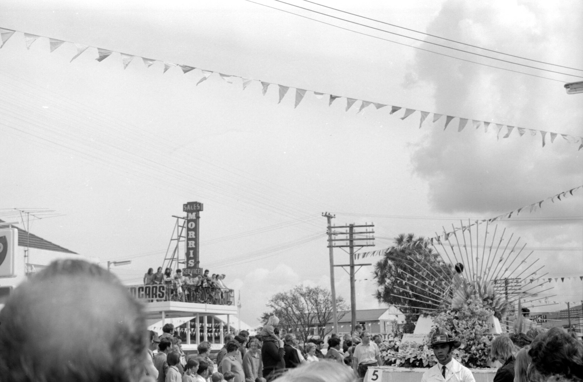 Upper Hutt Queen Carnival Parade 005; Queen of the Carnival.