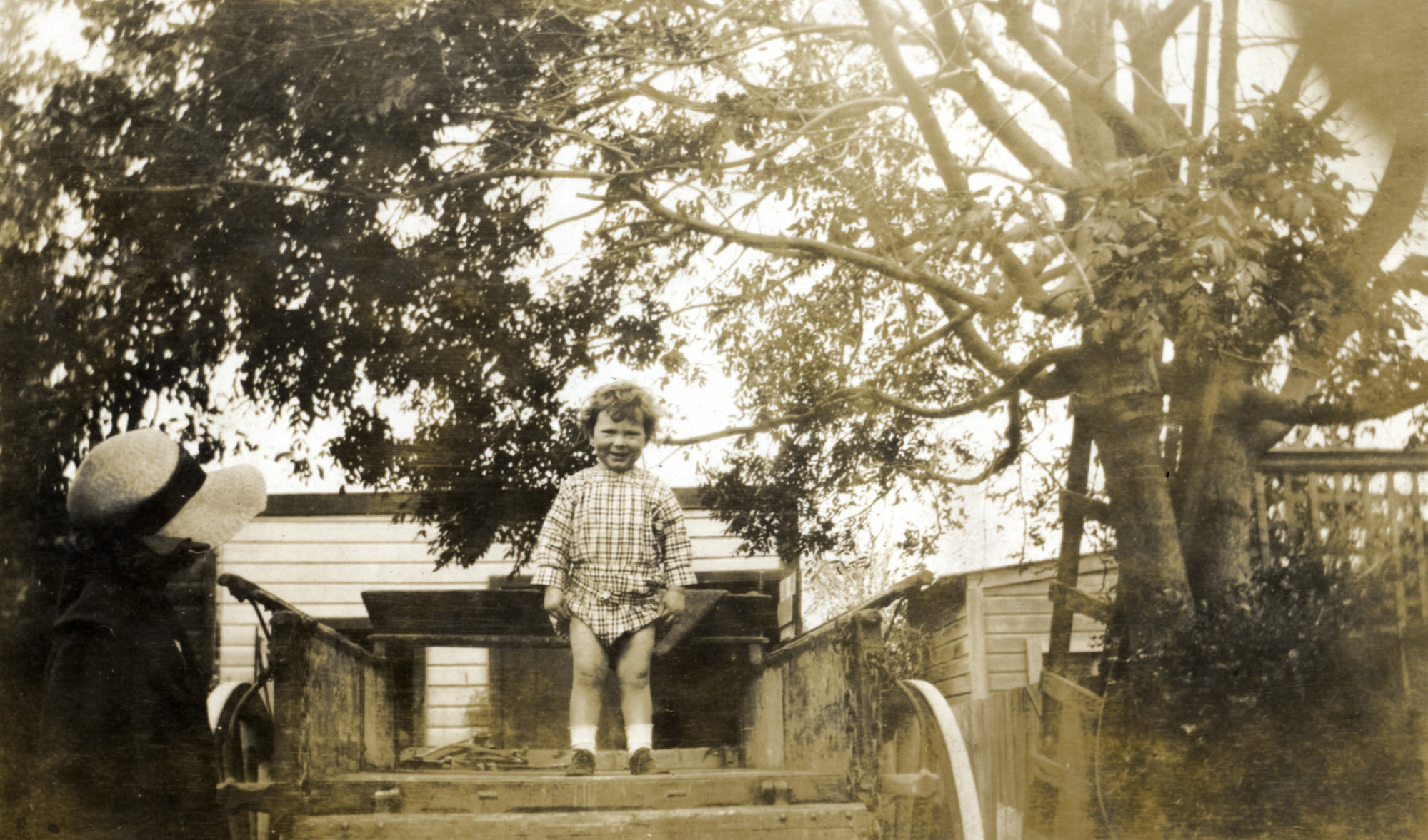 Harold Nash (on Uncle Bob's cart)