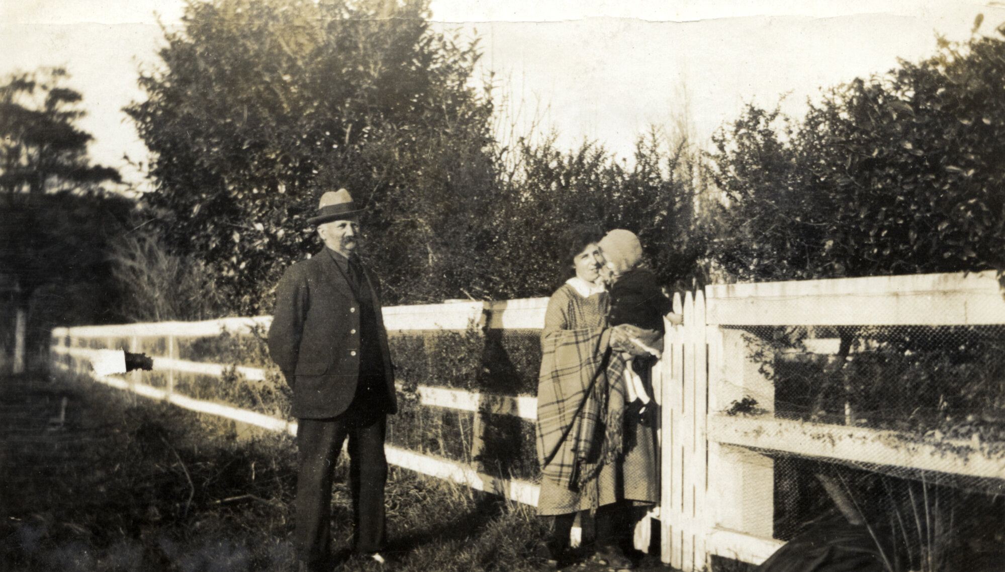 Poulson family; Carl Julius Poulson, Daughter Hilda and Grand-daughter [?]