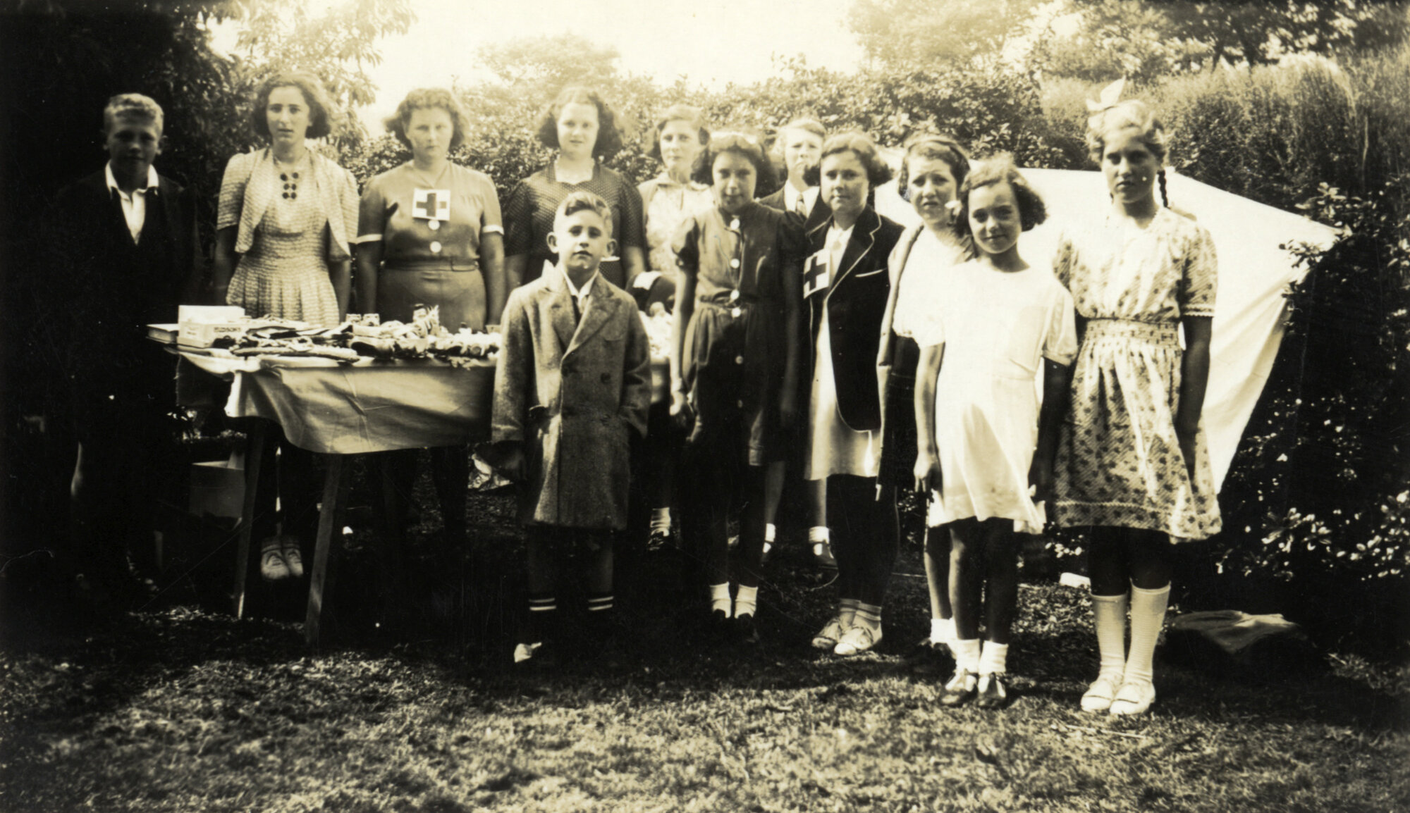 Children fundraising for the war effort, WWII