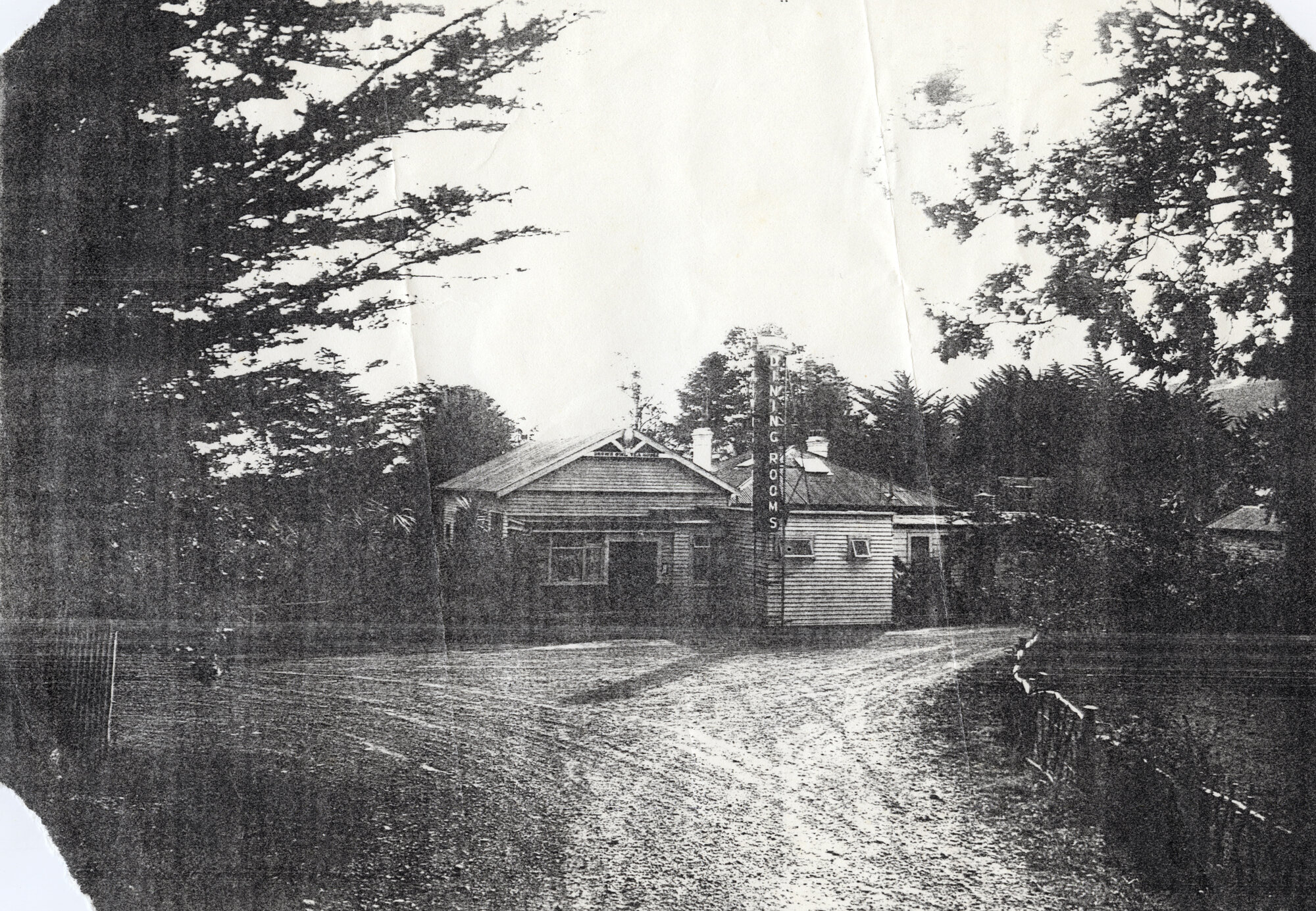 Brown Owl - Rimutaka Baptist Church 004; Brown Owl Tearooms