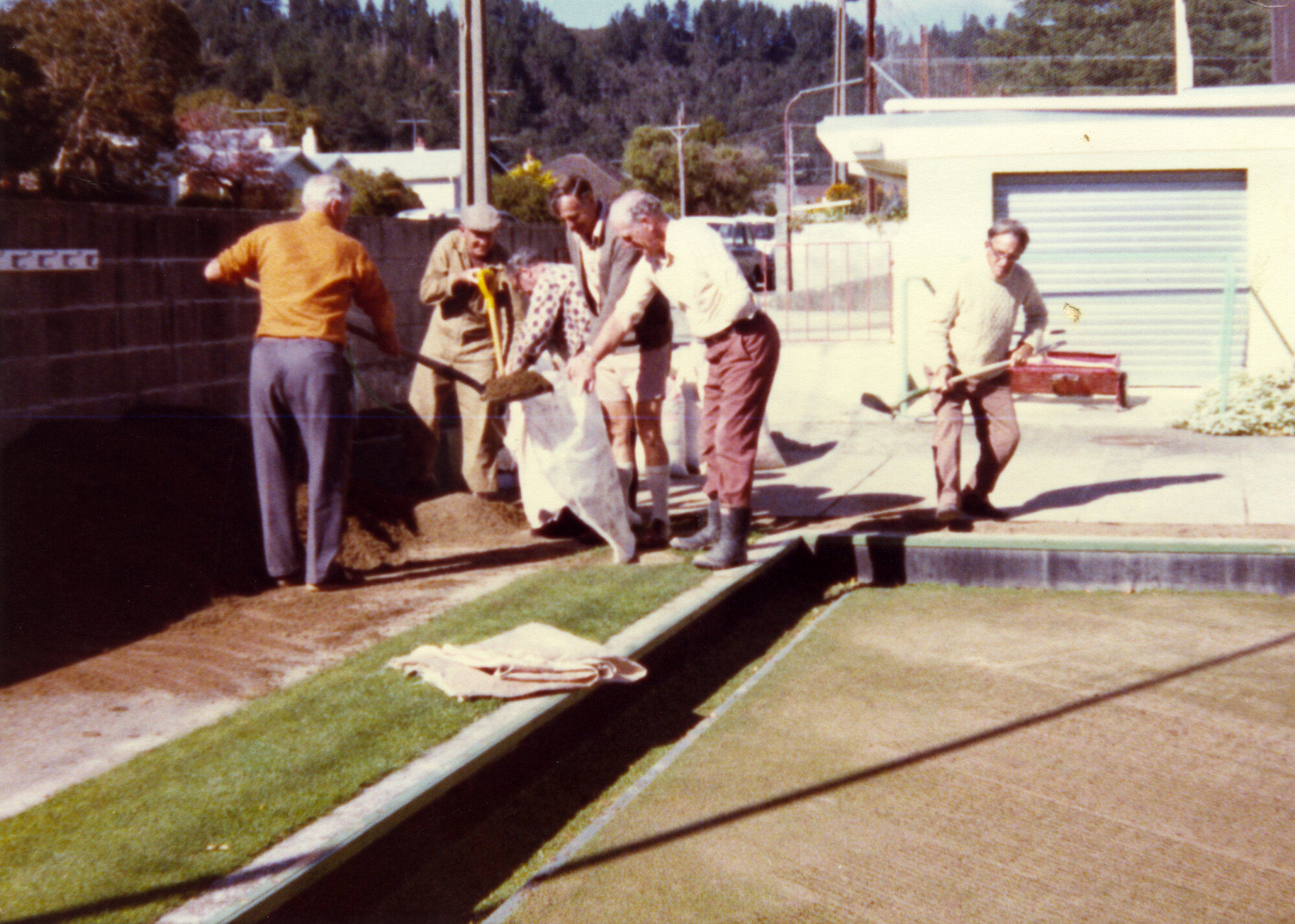 Upper Hutt Bowling Club 1978 Working Bee 011