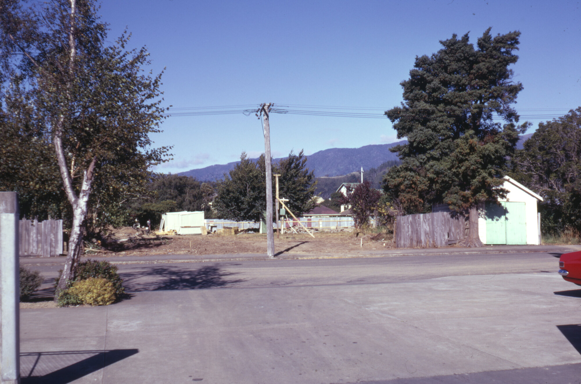 Gibbons Street (1969, February); Self Help supermarket site seen from Manthel Motors. [P1-0956-3320]