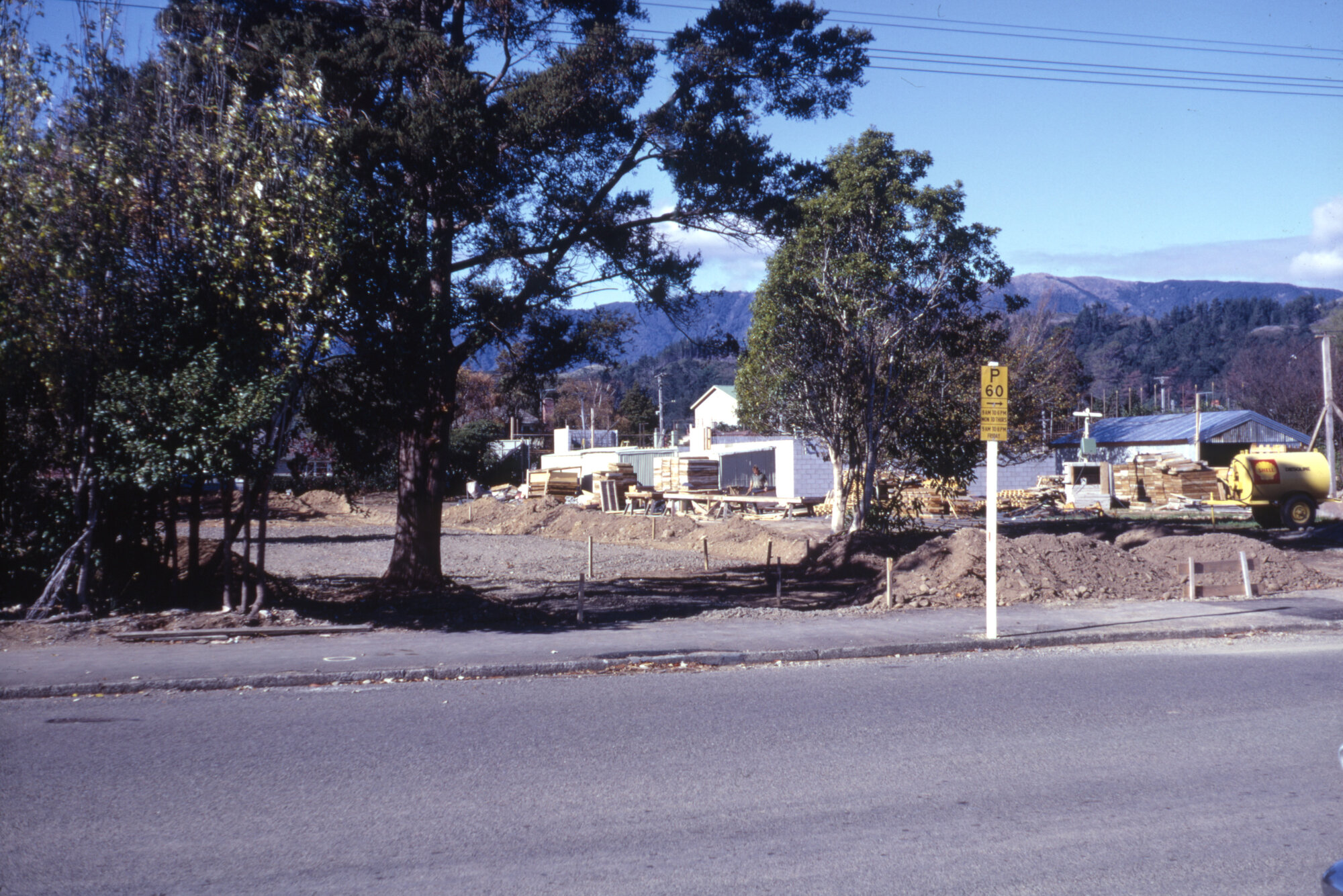 Gibbons Street; Self Help supermarket site from Manthel Motors.