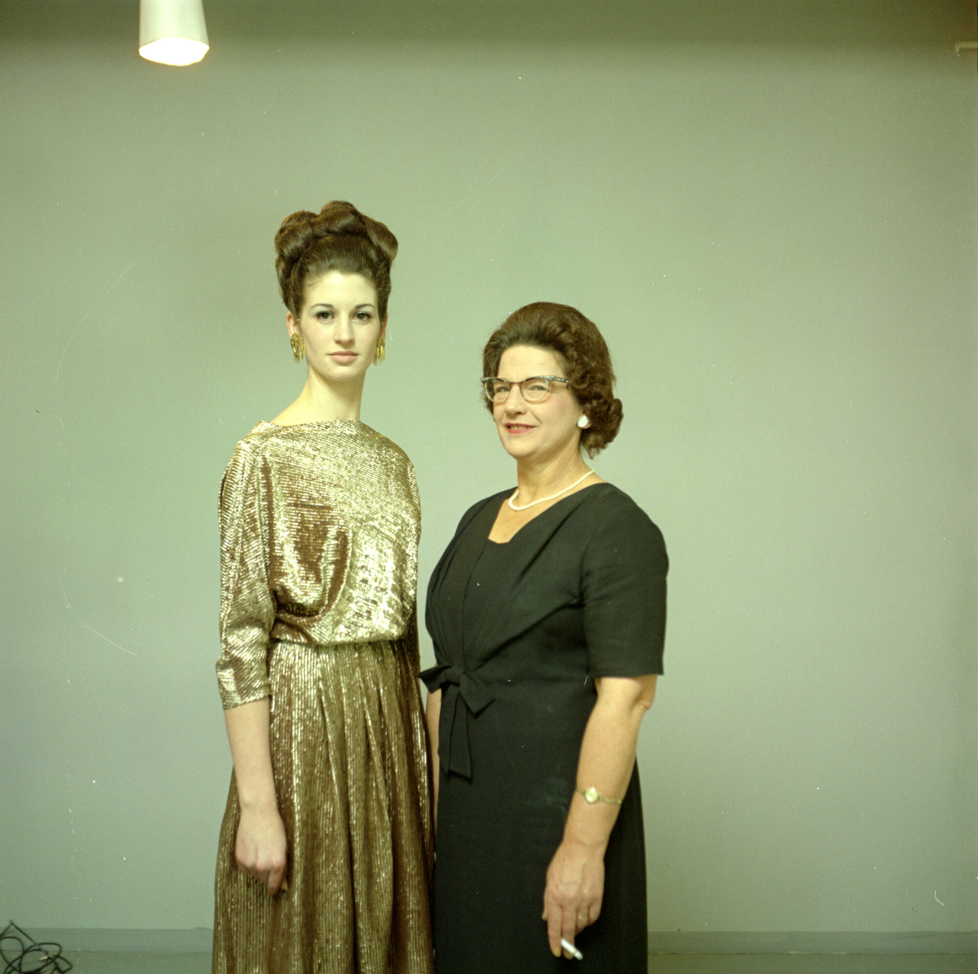 Wendy Nicholson and mother Doris.