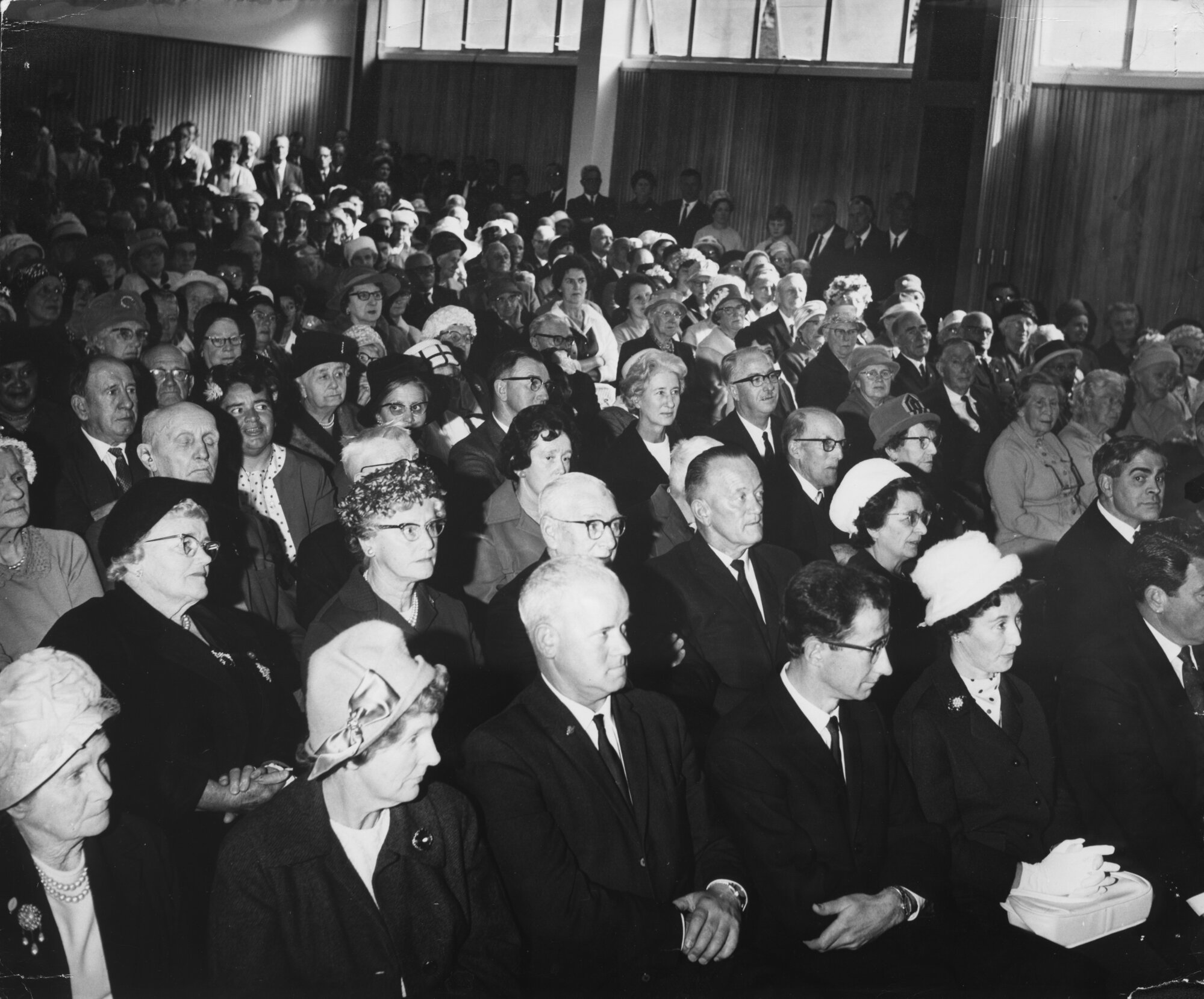 Hapai Club; Fergusson Drive building opening; audience 2.