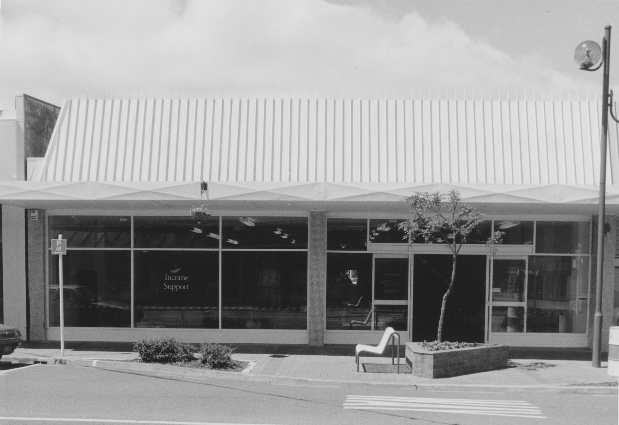 Main Street, 1997, south side; No. 166; Income Support