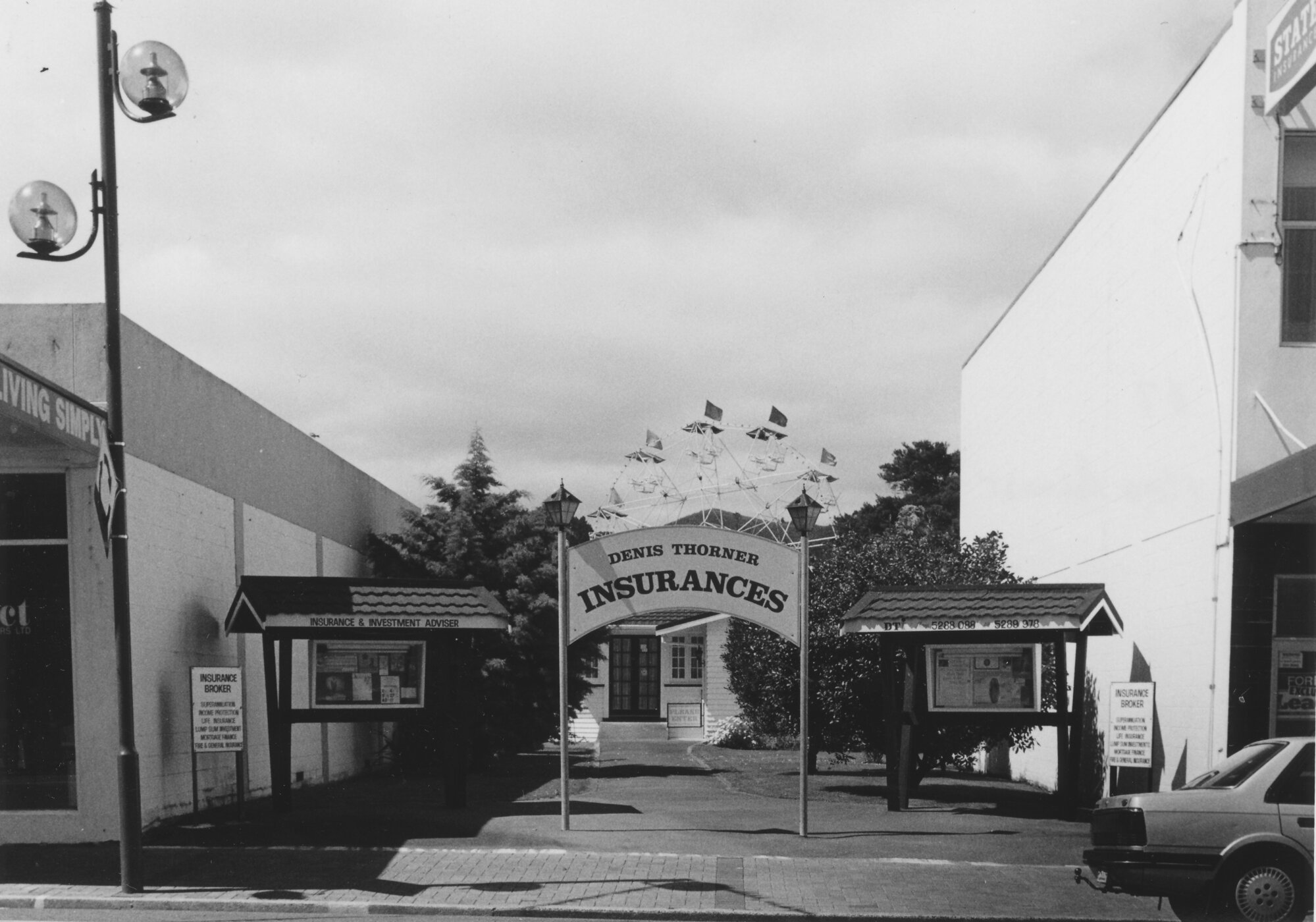 Main Street, 1997, south side; No.  22-26 ; Dennis Thorner Insurances.