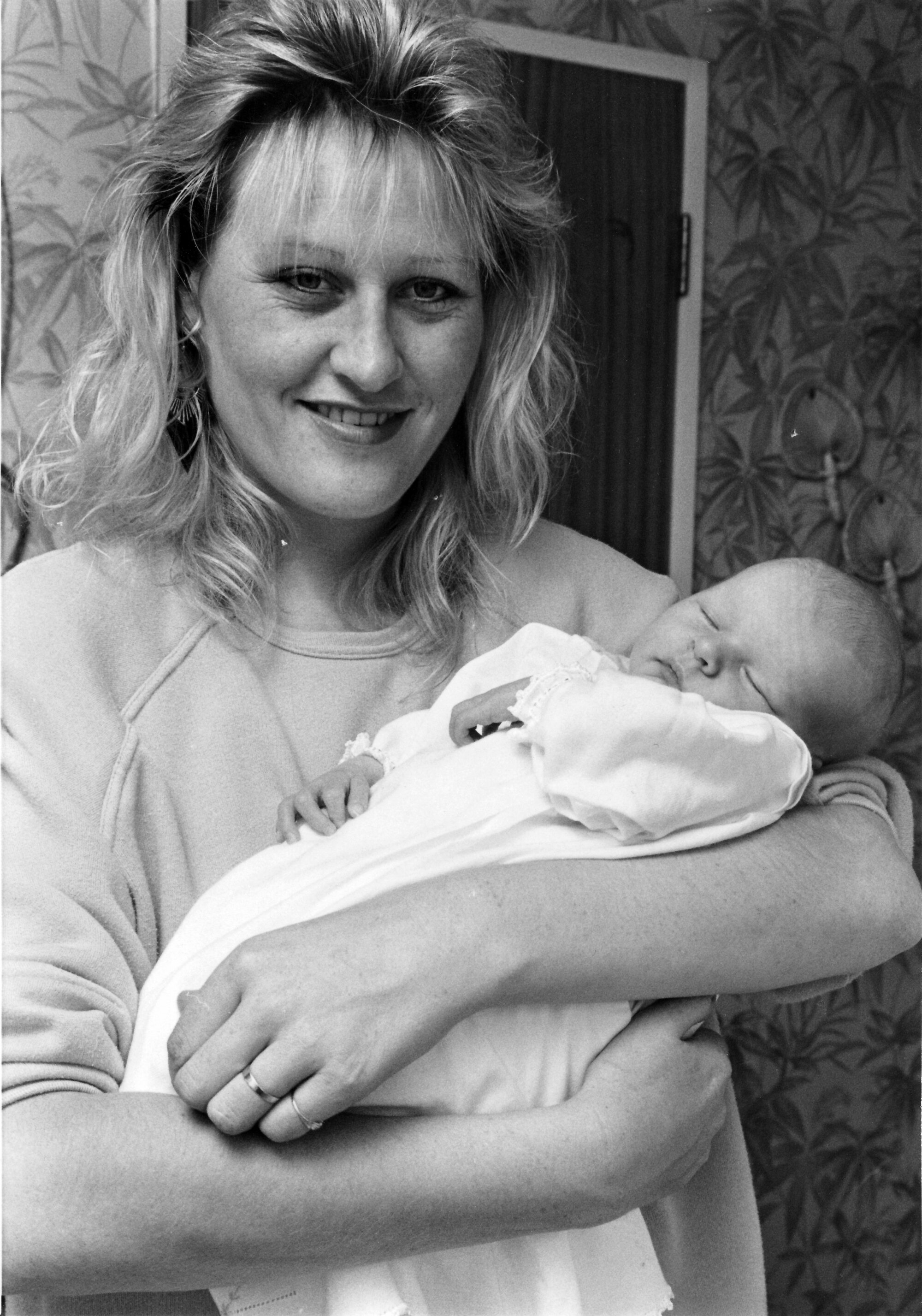 Kim Brooks and baby Shaan Spence, born at Elderslea during the Parents' Centre's April 17-23 publicity week.