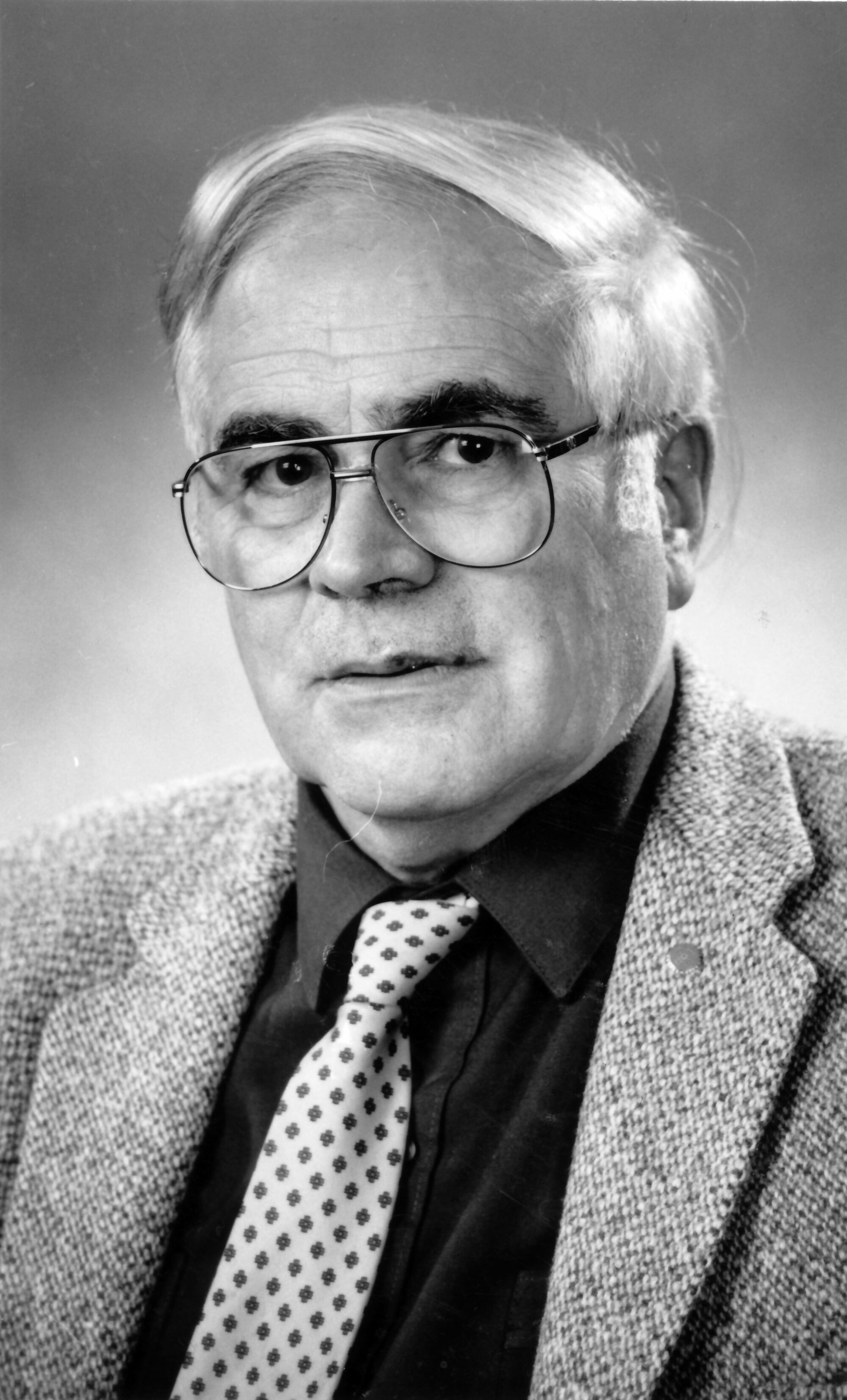 Local election candidates 1989; City Council, central ward; 3/6, 3 required; Wellington Area Health Board; Bill Nicholls.