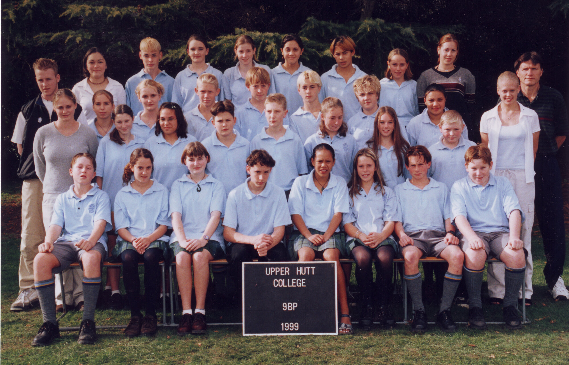 Upper Hutt College 1999; year 9BP (Brian Paquin)