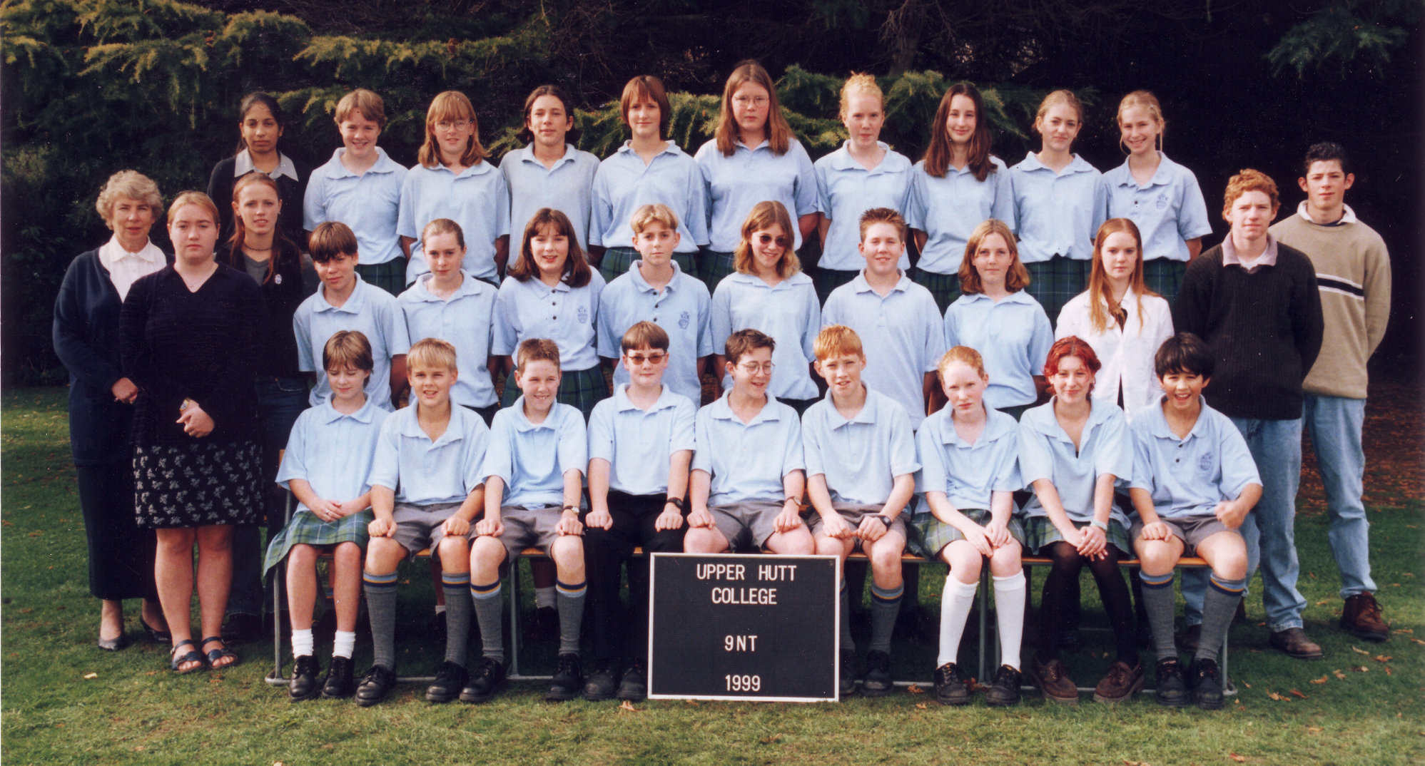 Upper Hutt College 1999; year 9 NT (Norma Talacek)