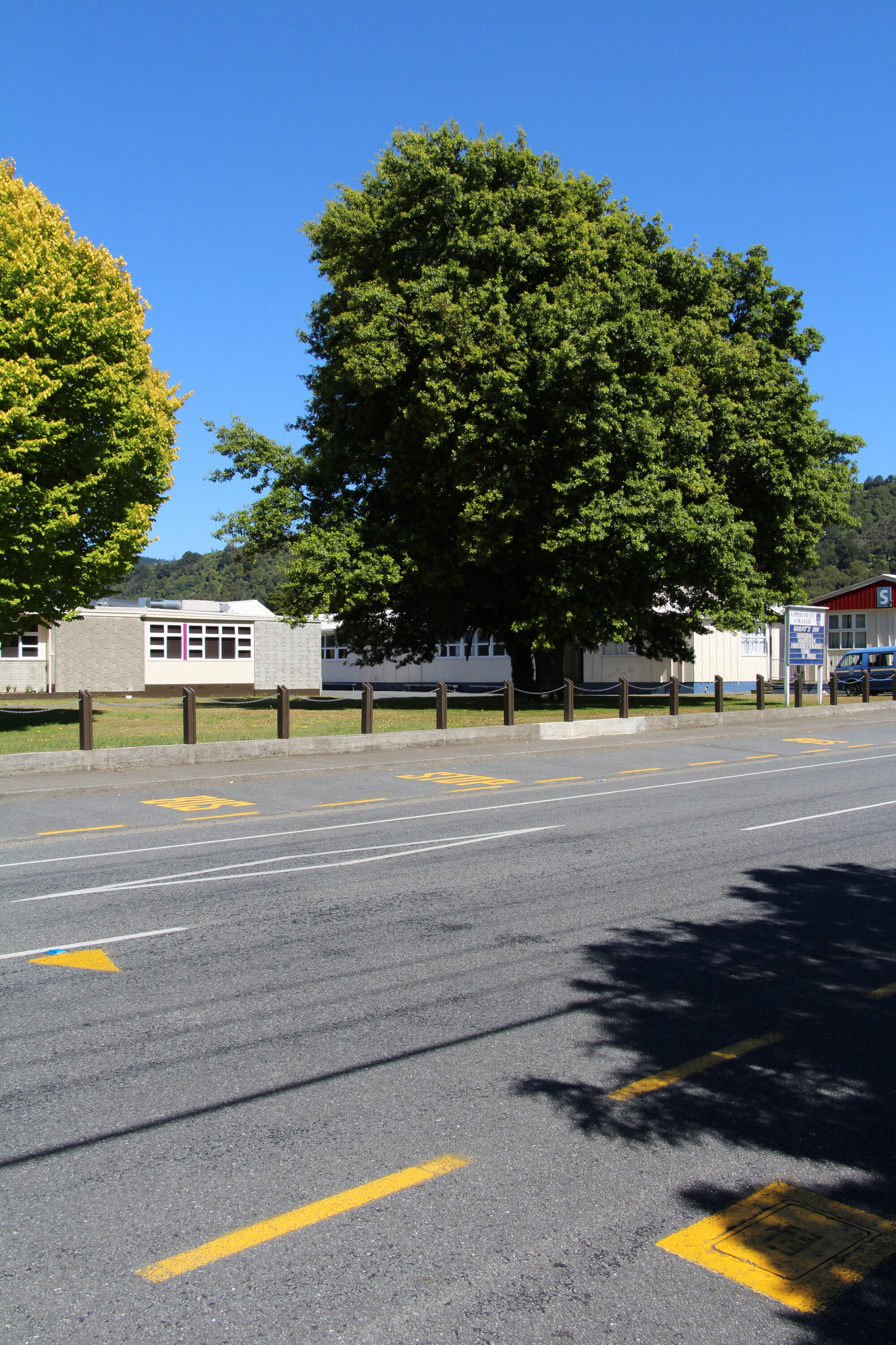Upper Hutt College buildings 2015  8; front of the school from Moonshine Rd  2015