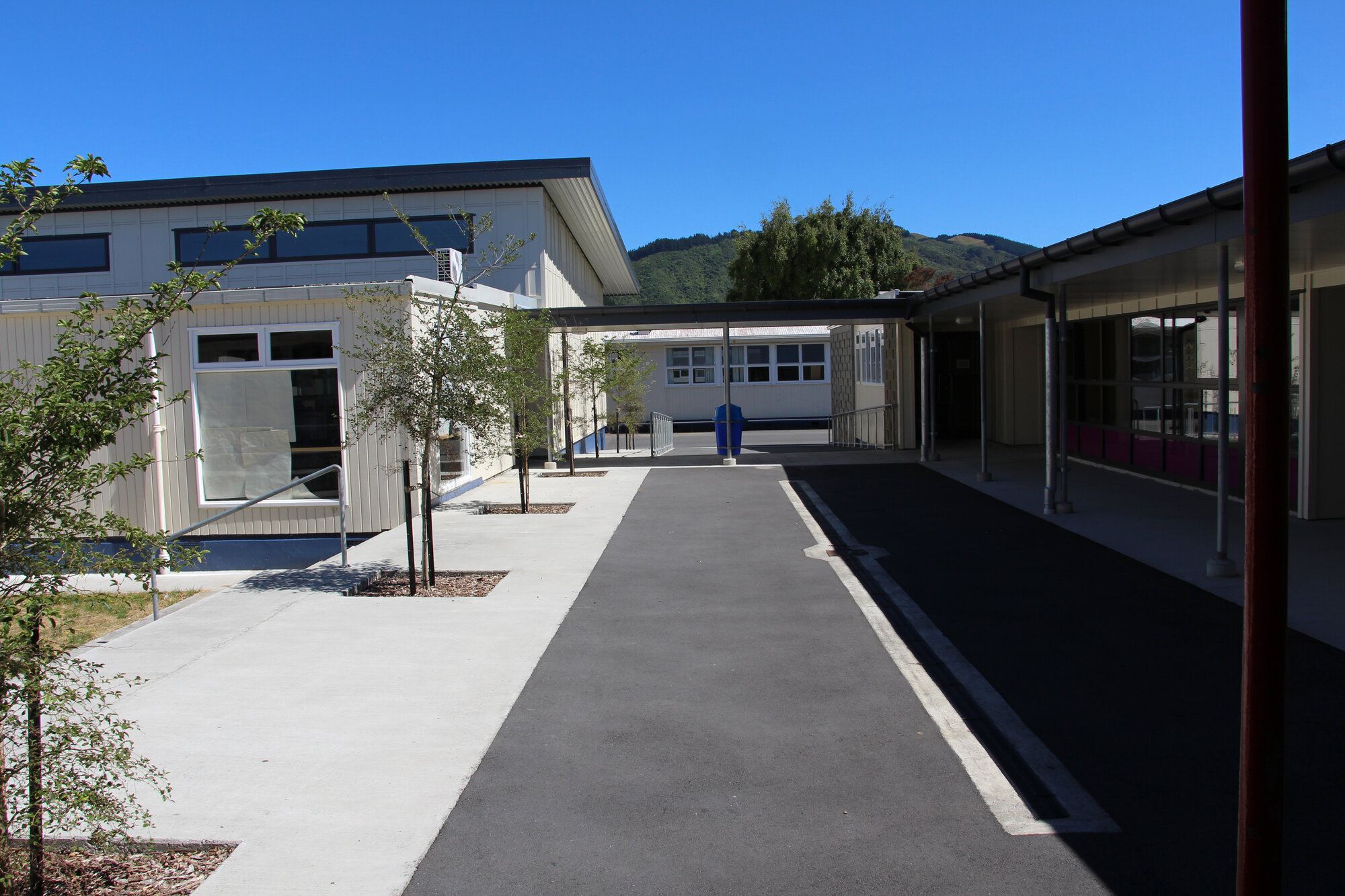 Upper Hutt College buildings 2015  6; view from hall veranda