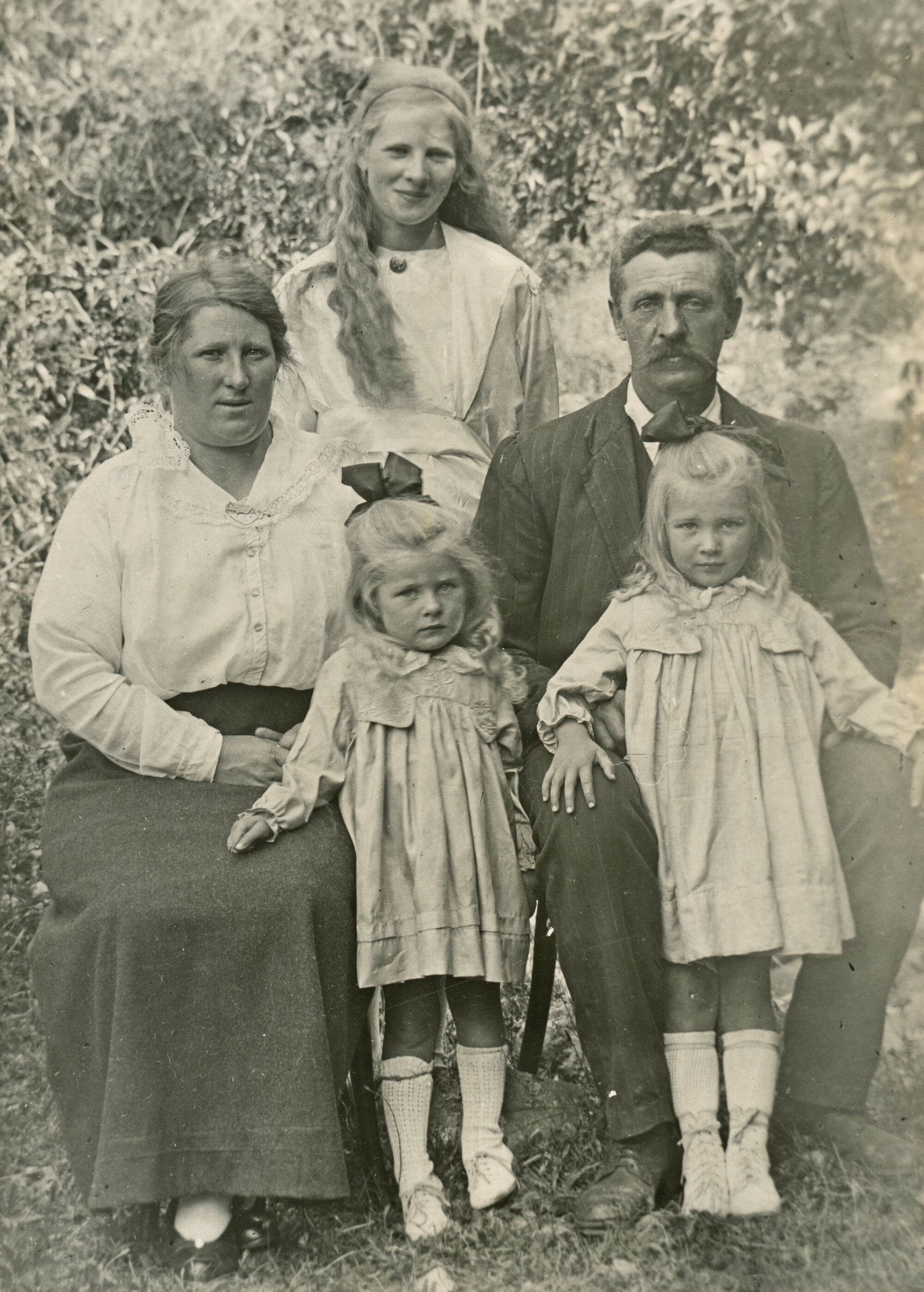 Bill Collett and Family