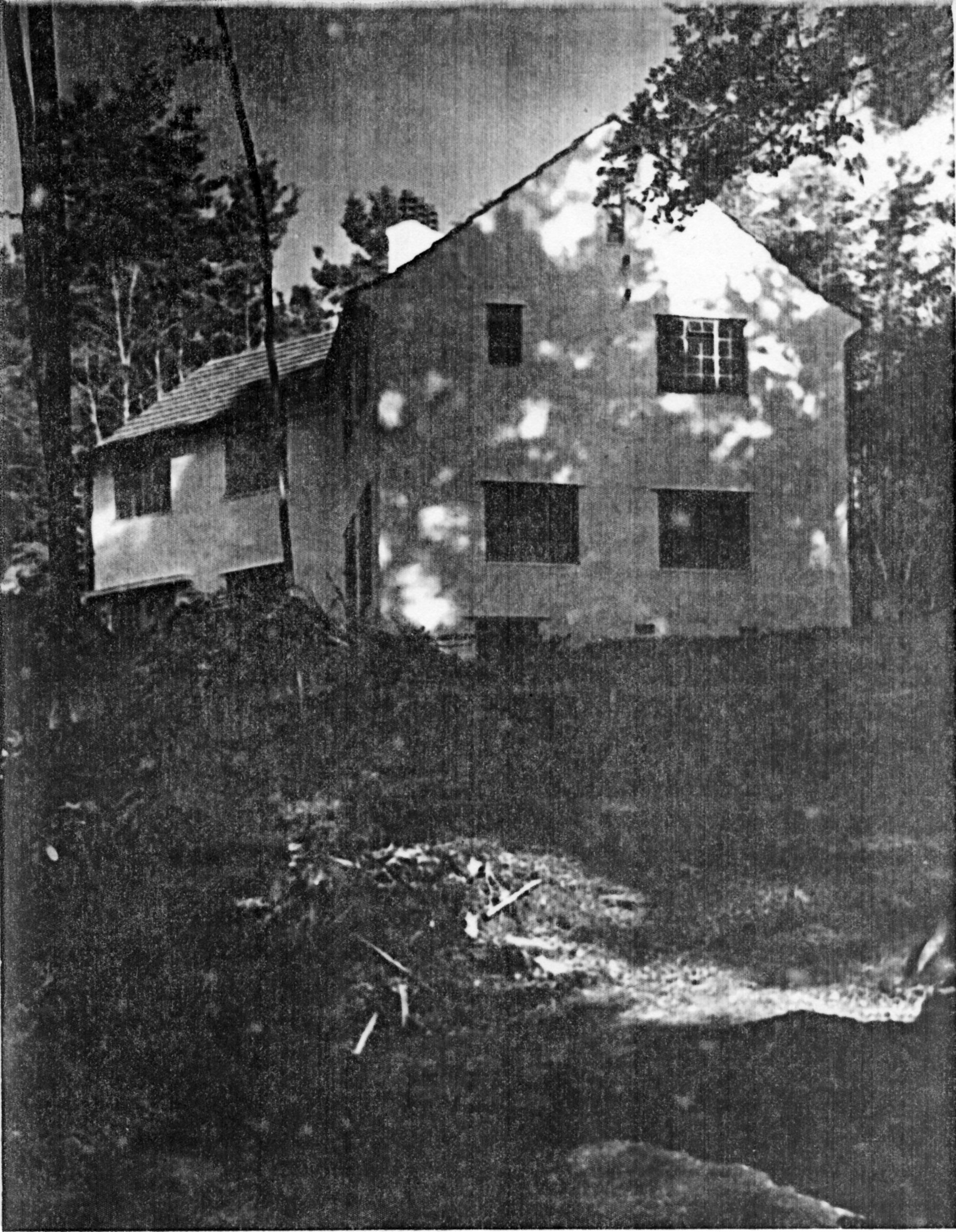 House, Chatsworth Road; No. 71, 'Woodhill'; western end 1, looking east.