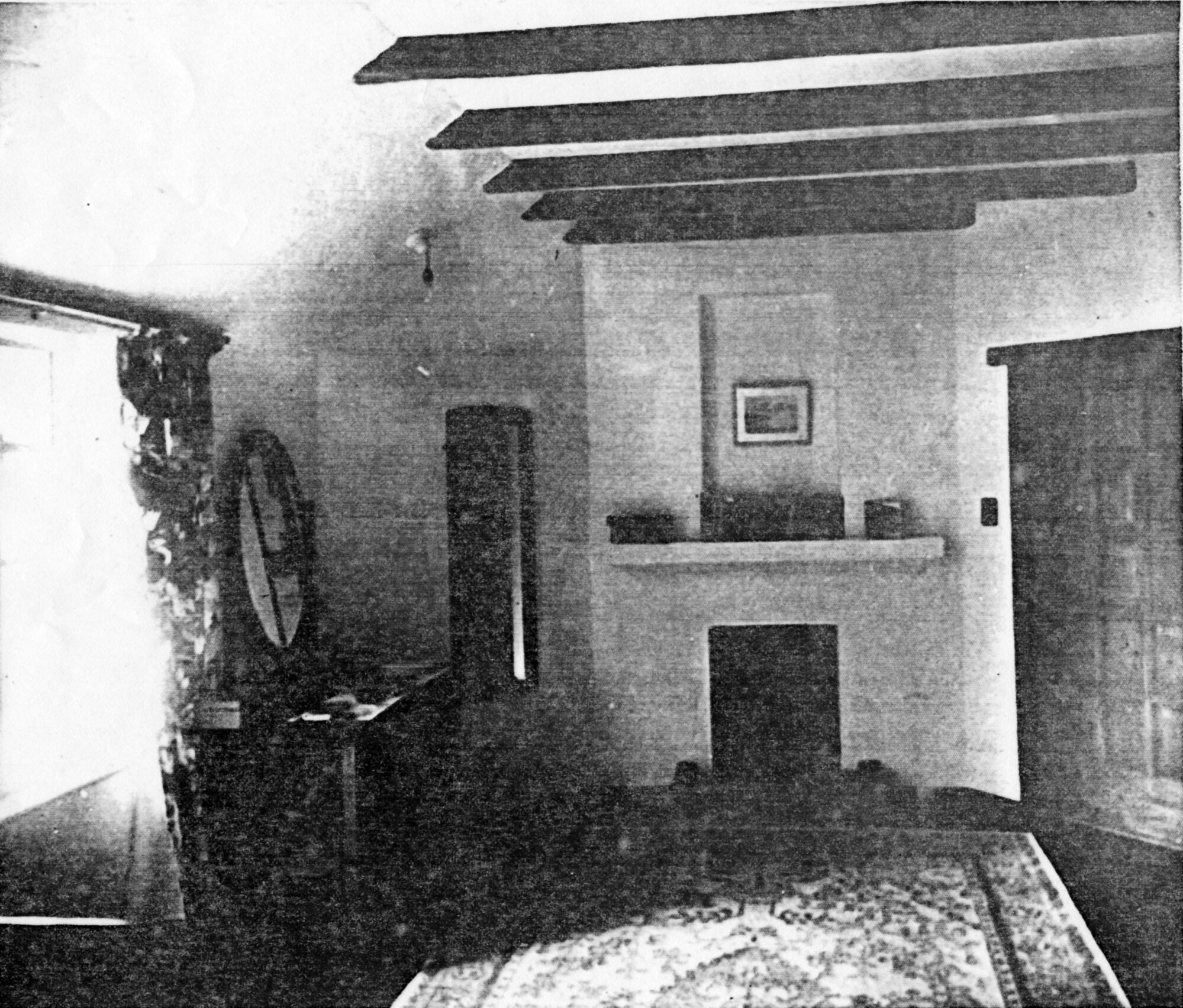 House, Chatsworth Road; No. 71, 'Woodhill'; bedroom 1 (the largest); fireplace.
