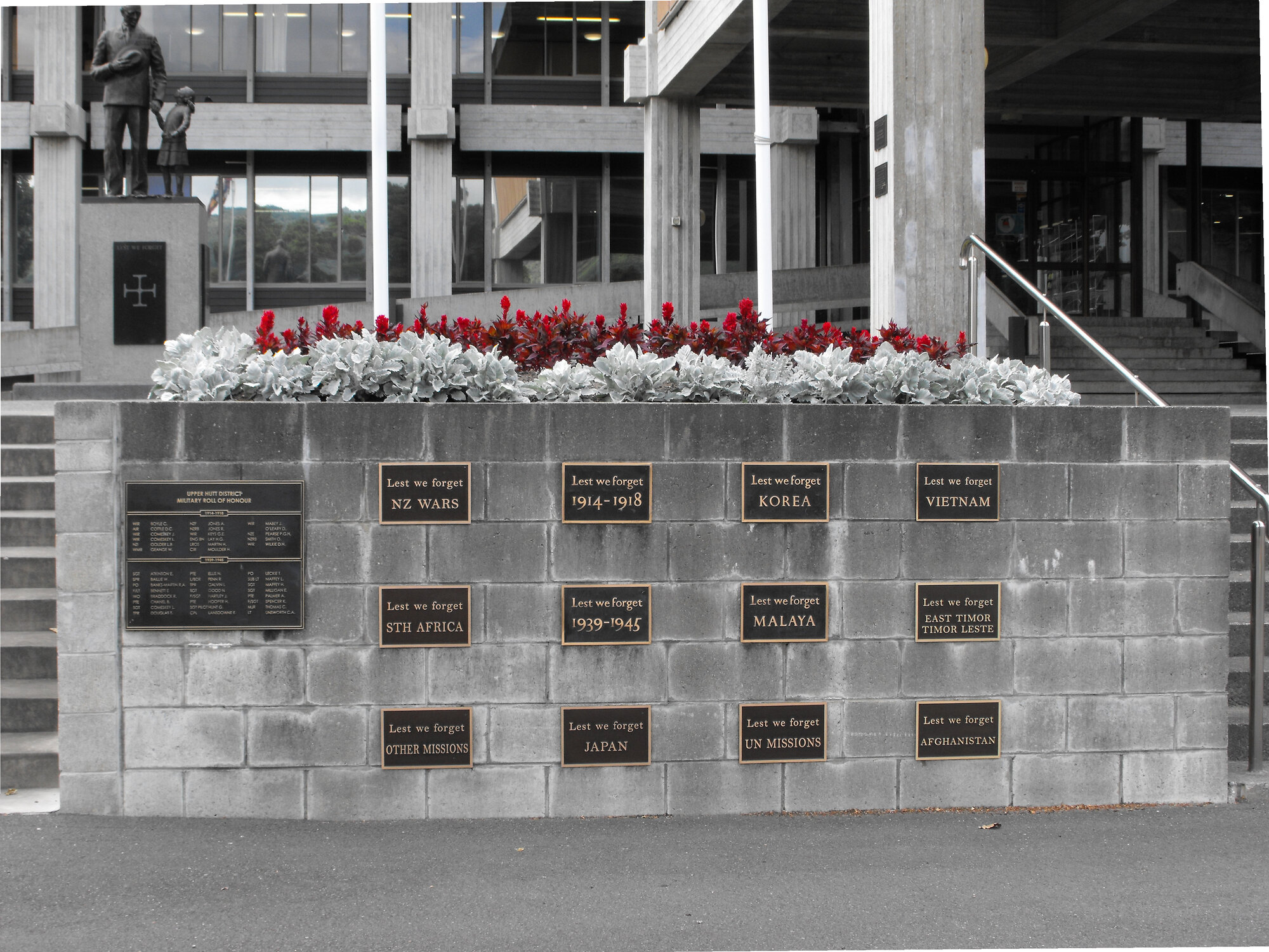 Memorial plaques, Civic Centre; military wall; overview.