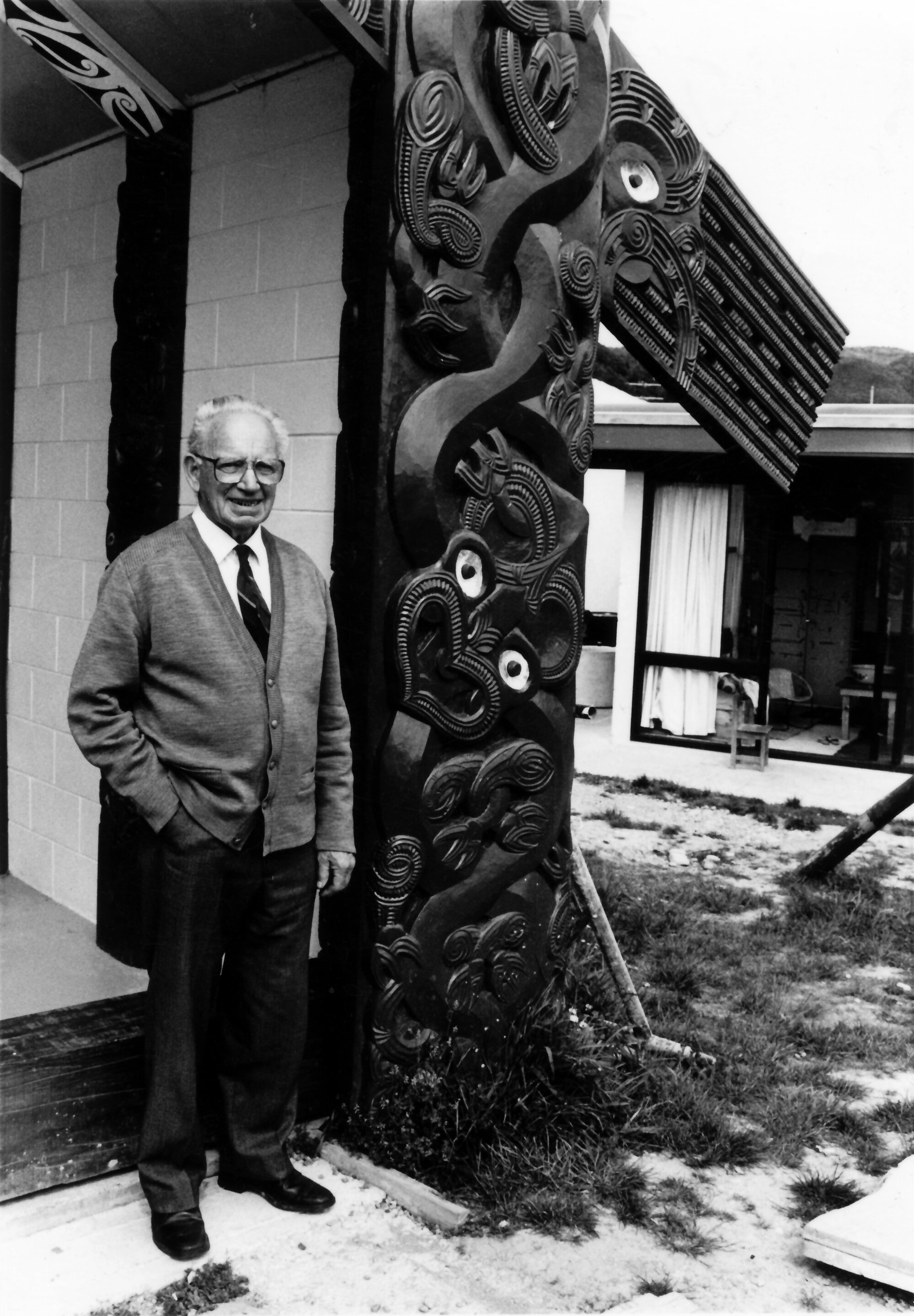 Jock McEwen, Ōrongomai marae, 1990