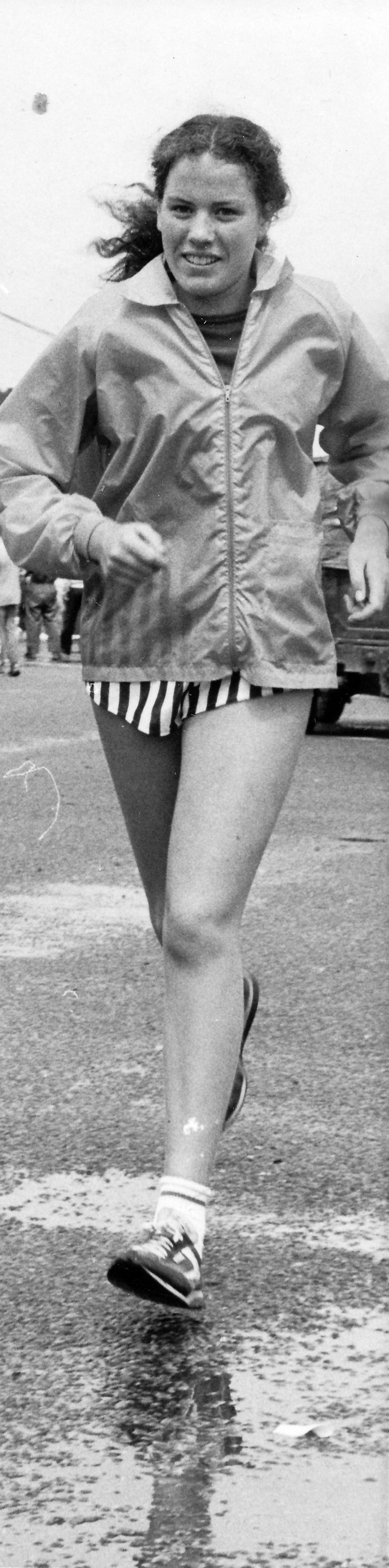 Fun run 1982; Marie Anstiss; first woman in main run.